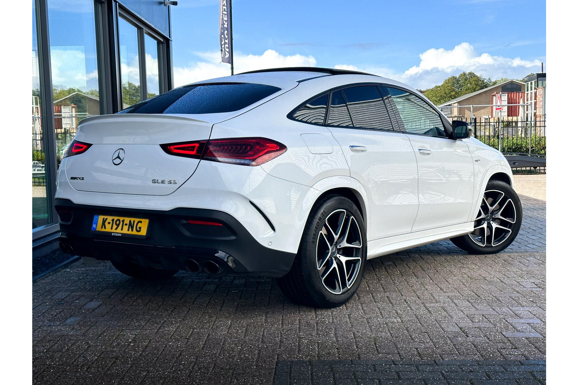 Mercedes-Benz GLE Coupé AMG 53 4MATIC+ Ultimate 2020  35