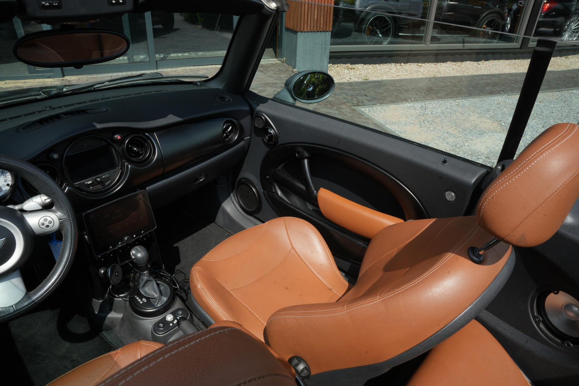 MINI Cabrio 1.6 Cooper S Chili 2005 Black ii  13