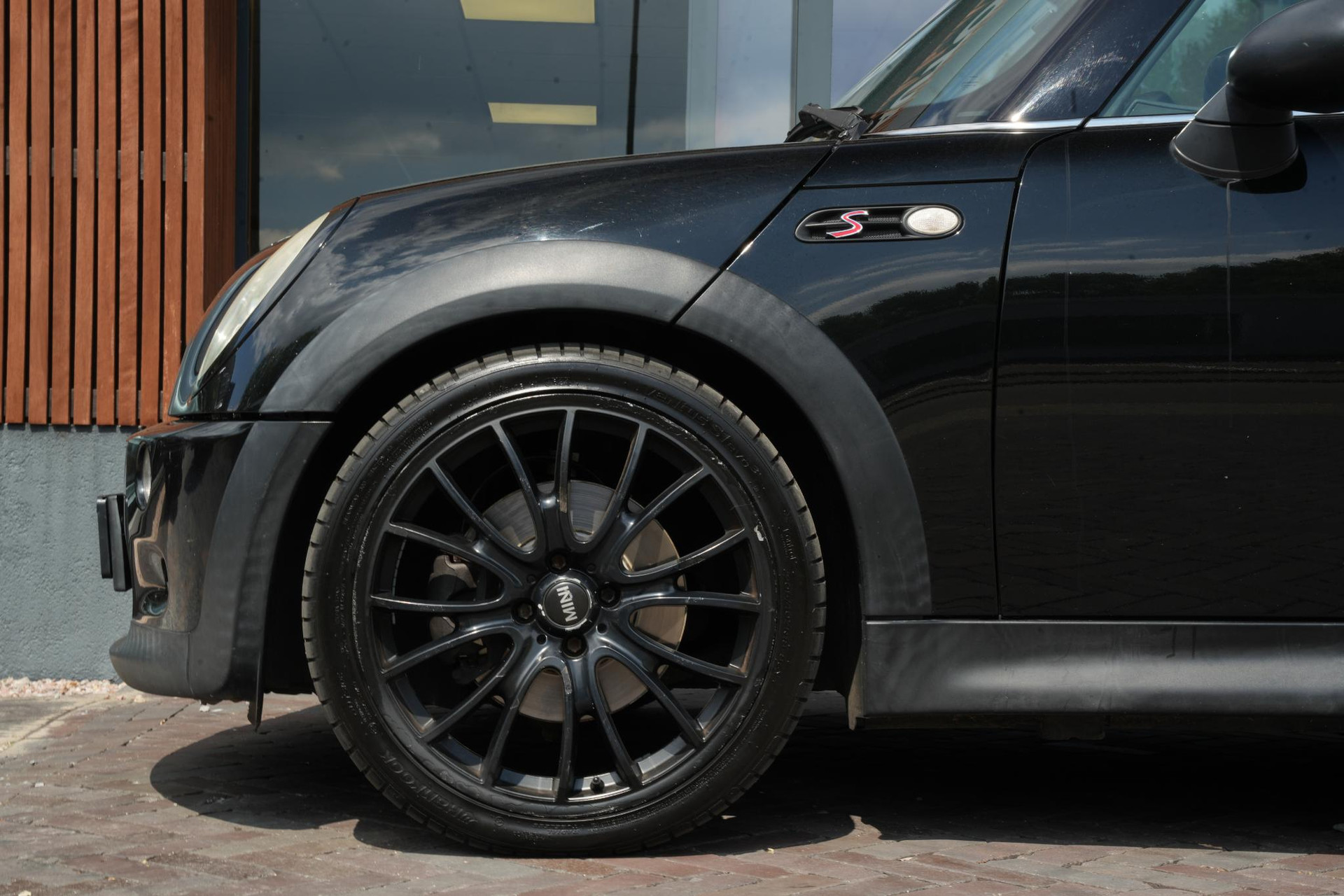 MINI Cabrio 1.6 Cooper S Chili 2005 Black ii  9