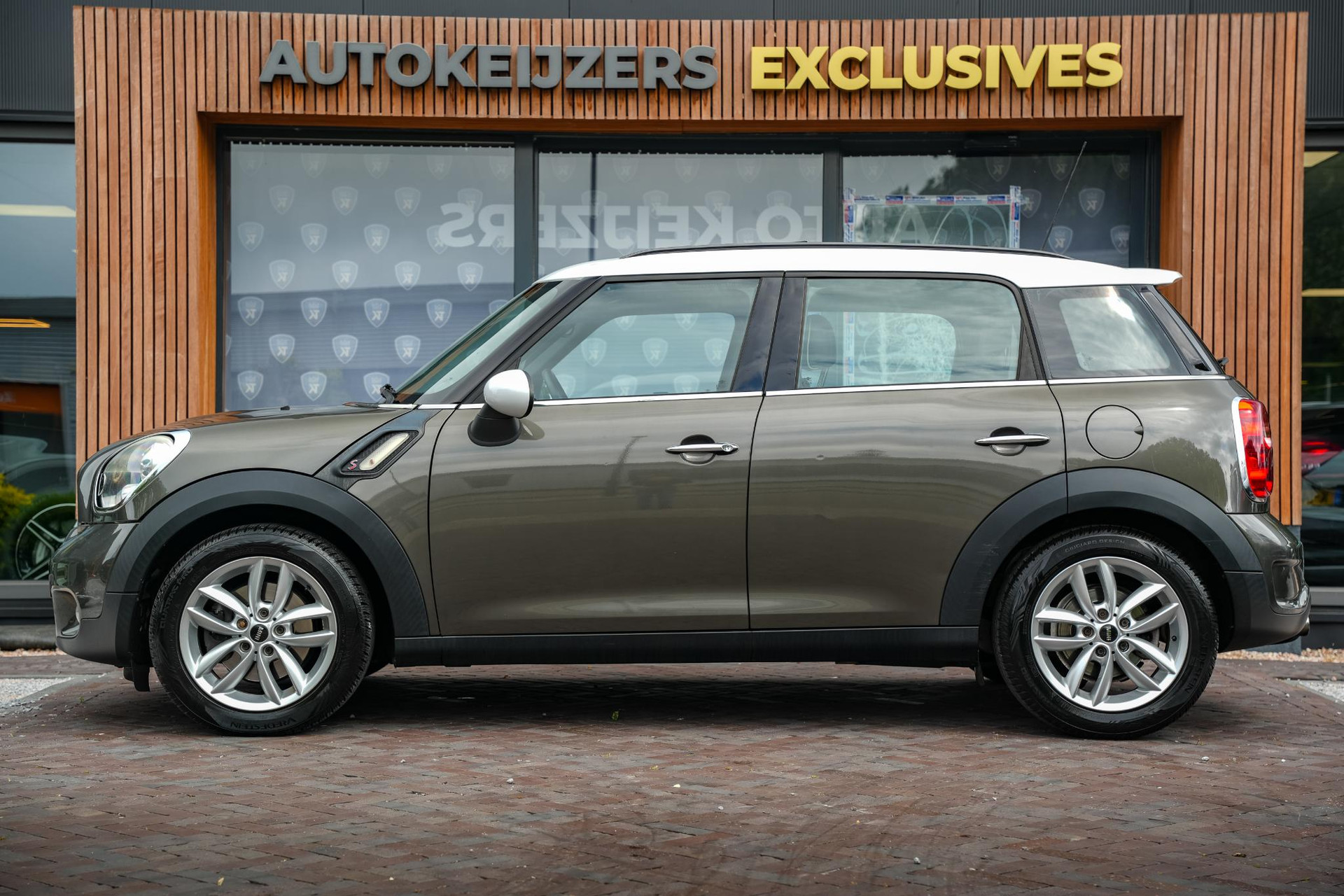 MINI Countryman 1.6 Cooper S ALL4 Chili 2011  5