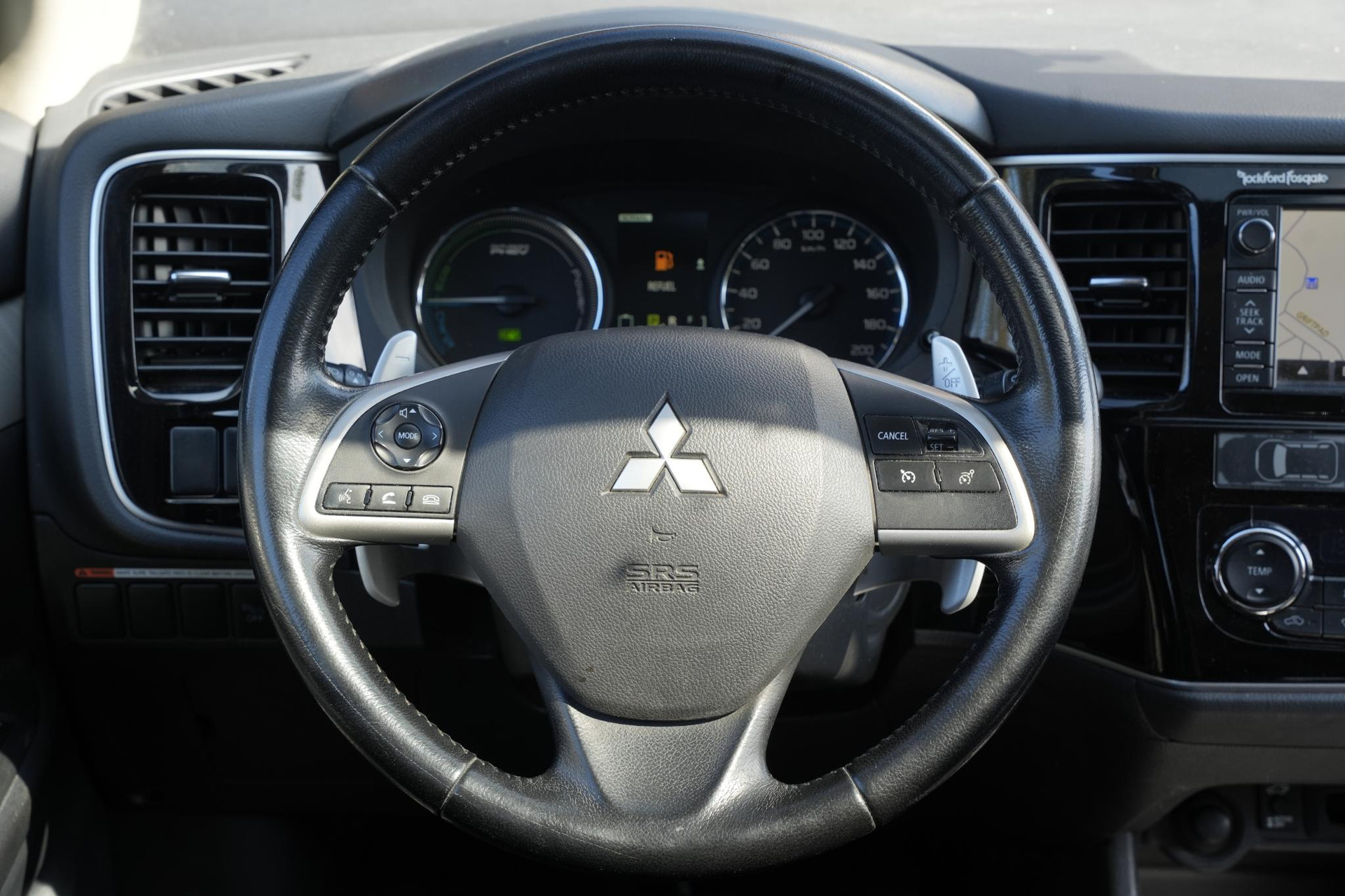 Mitsubishi Outlander 2.0 PHEV instyle 2013 Amethyst black p 12