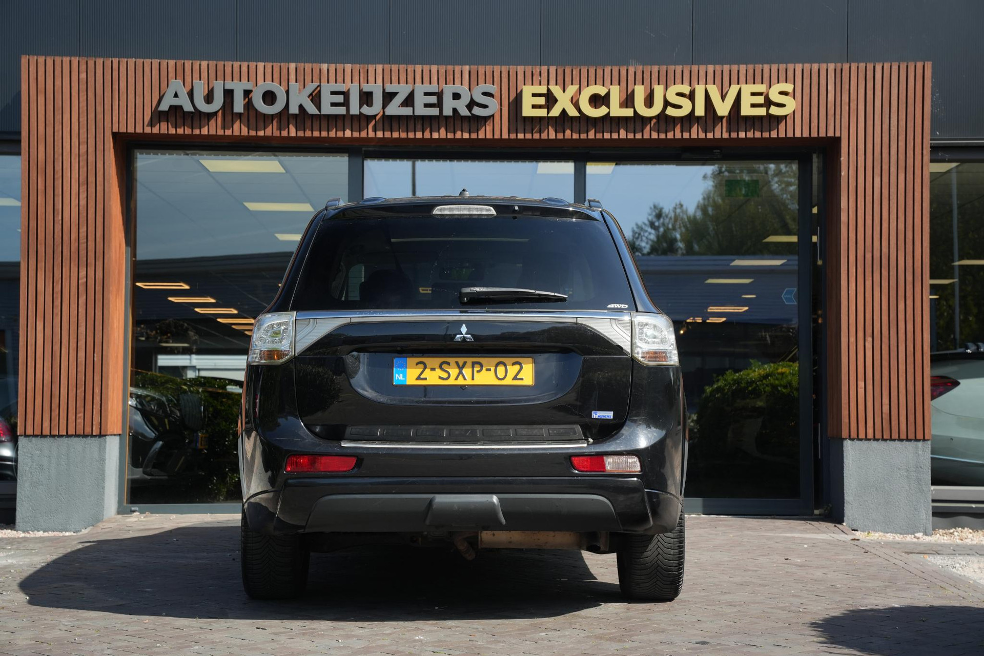 Mitsubishi Outlander 2.0 PHEV instyle 2013 Amethyst black p 7
