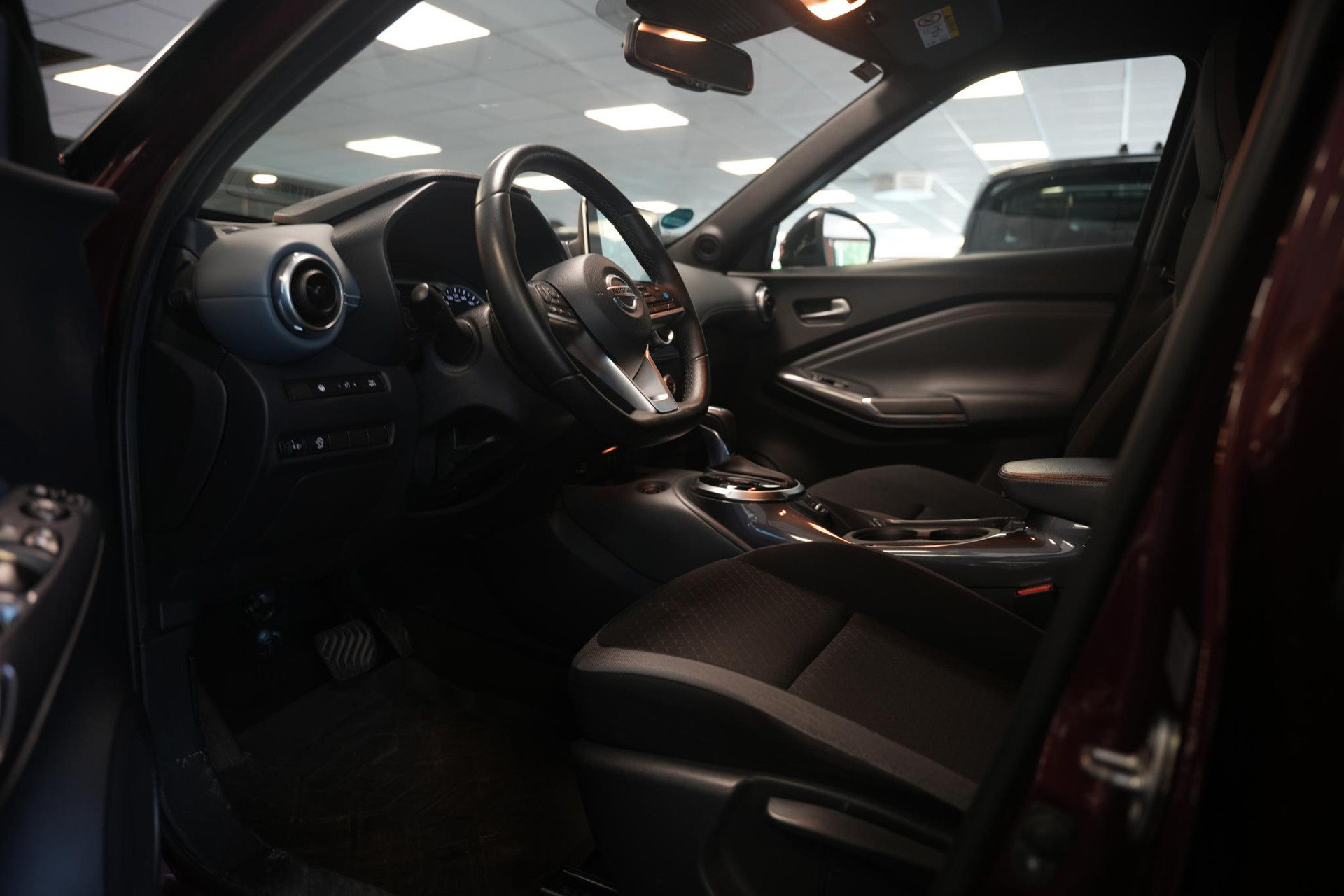 Nissan Juke 1.0 DIG-T 2021  14