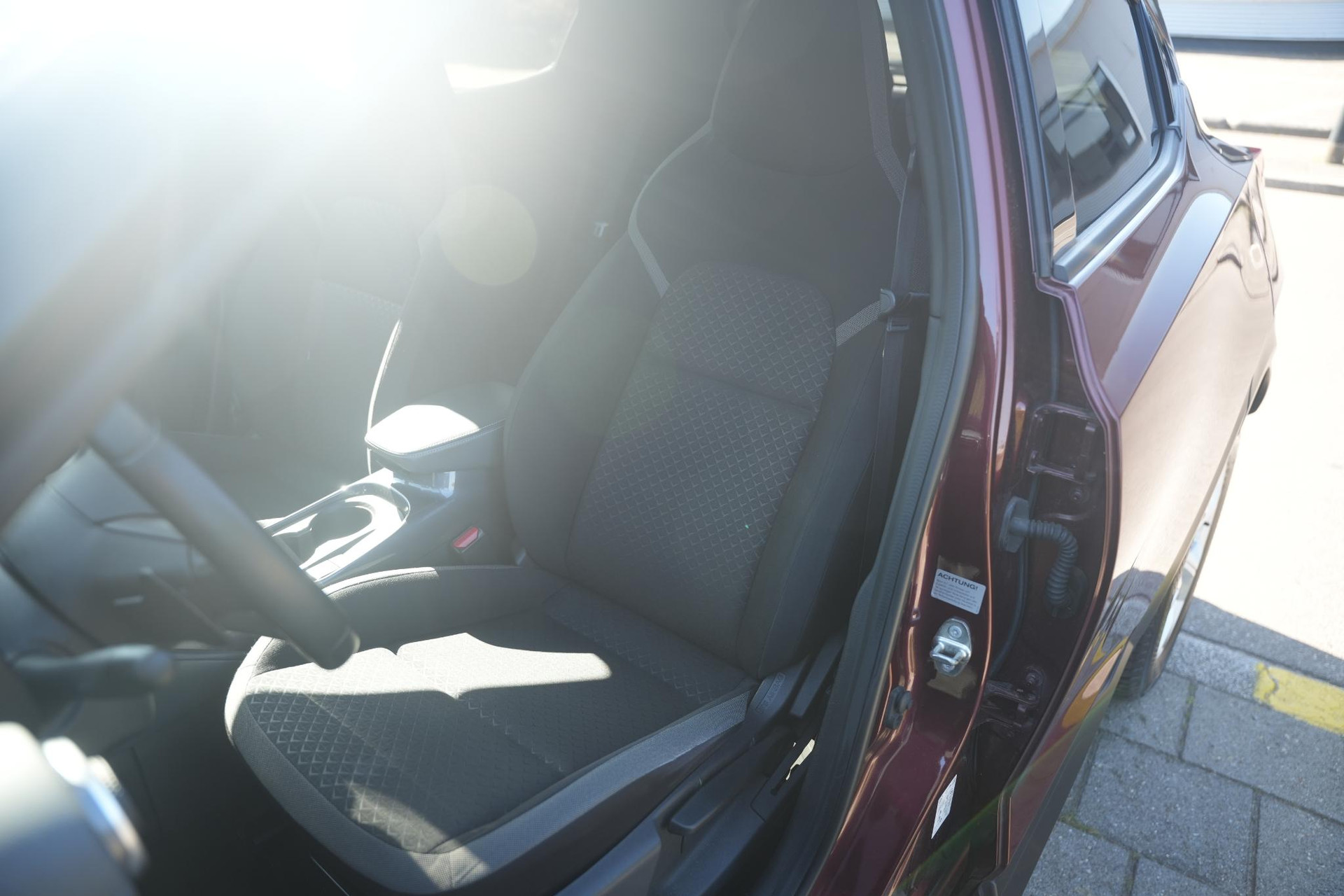 Nissan Juke 1.0 DIG-T 2021  34