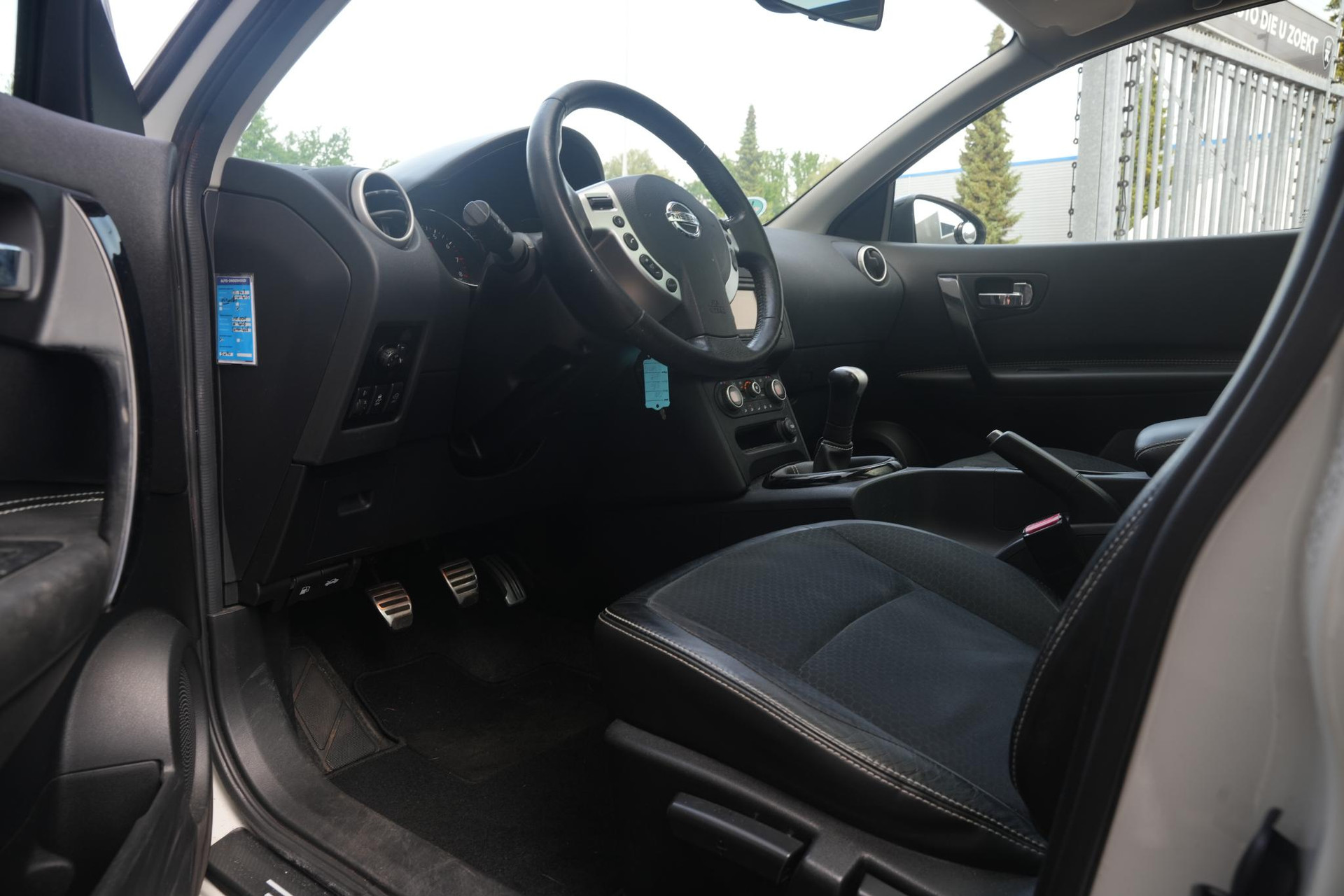 Nissan QASHQAI 1.6 360 2013  6