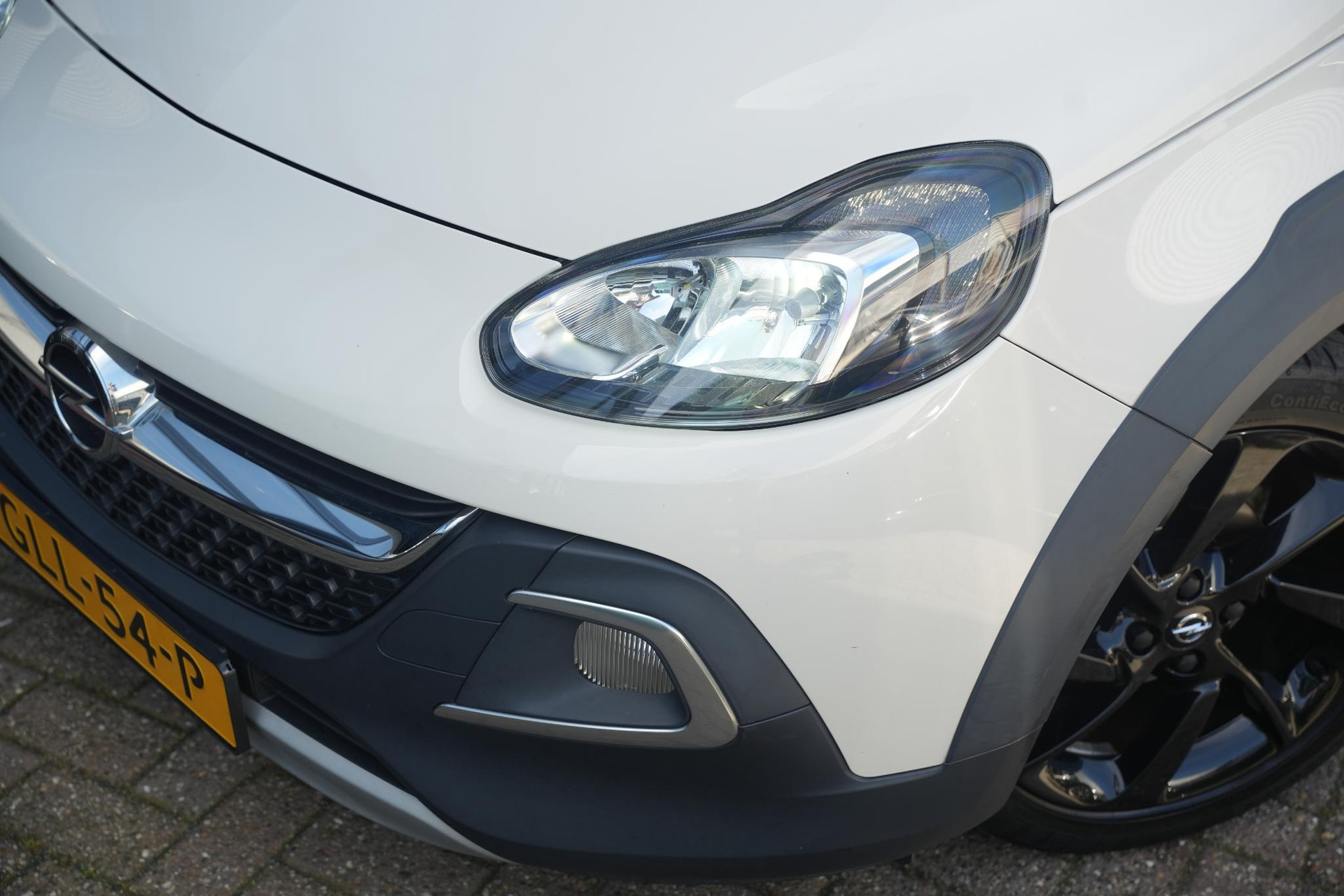 Opel ADAM 1.4 Glam Favourite 2015  20