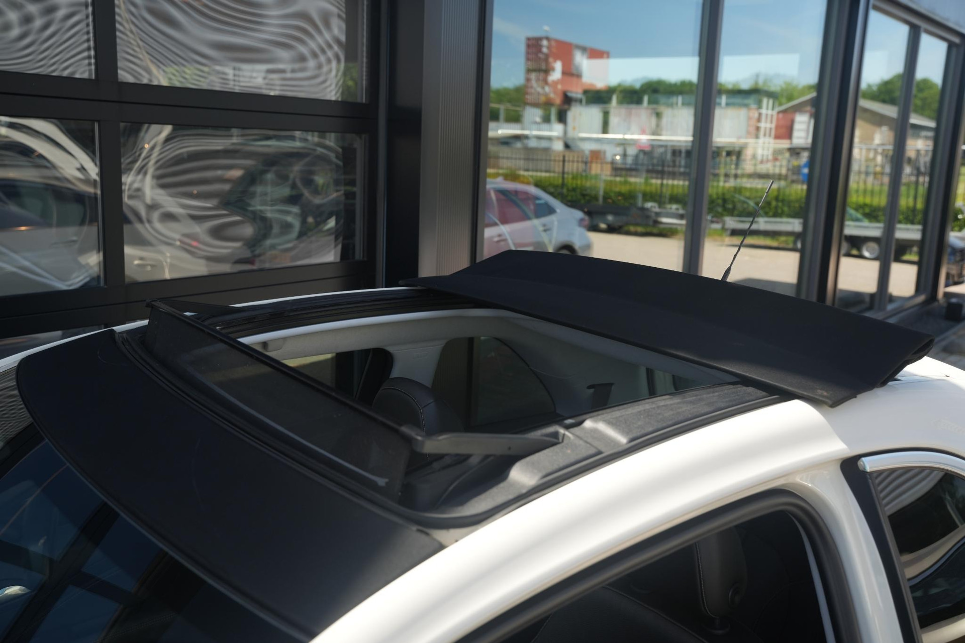 Opel ADAM 1.4 Glam Favourite 2015  4
