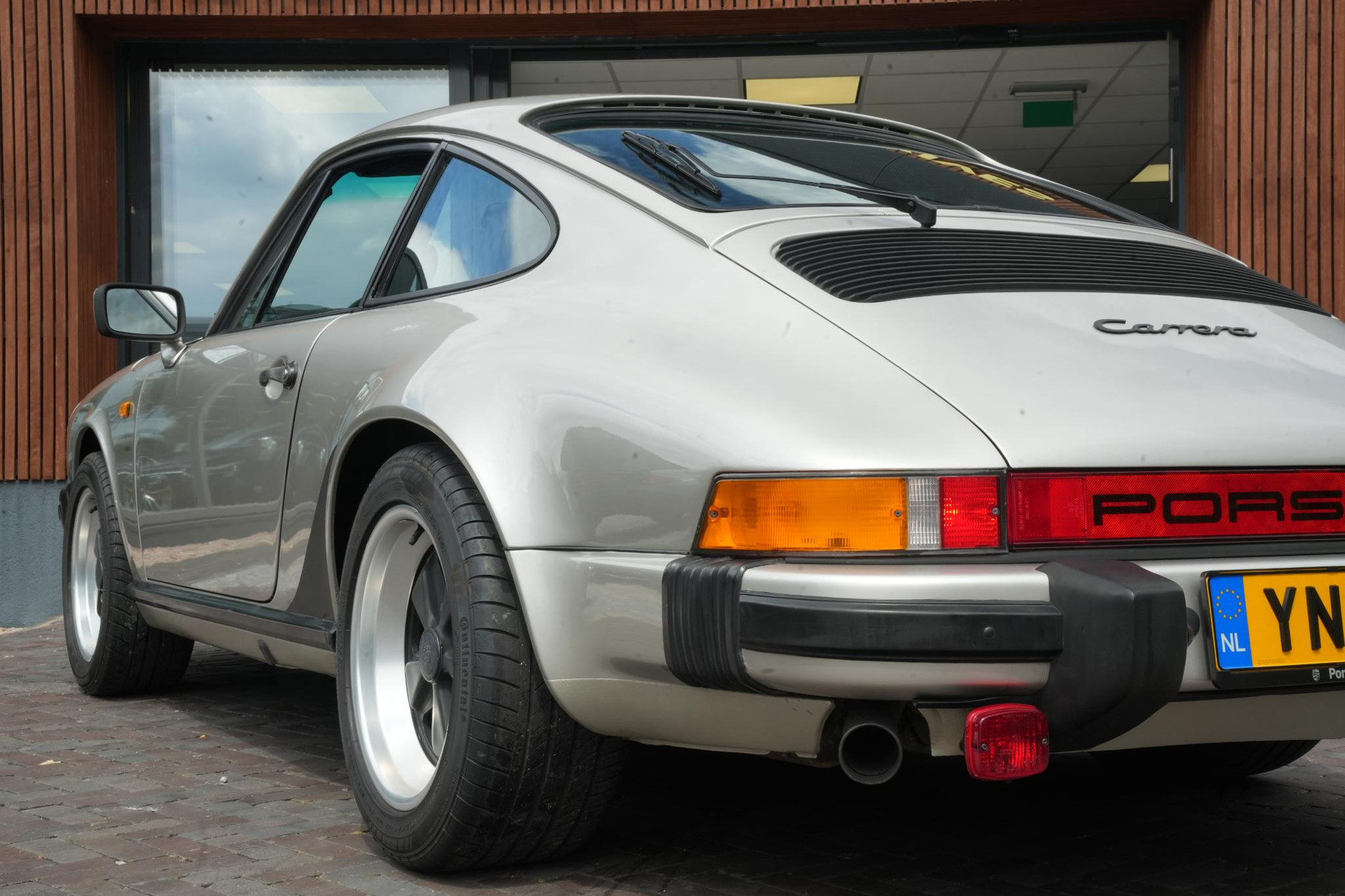 Porsche 911 3.2 Coupé 1983  11