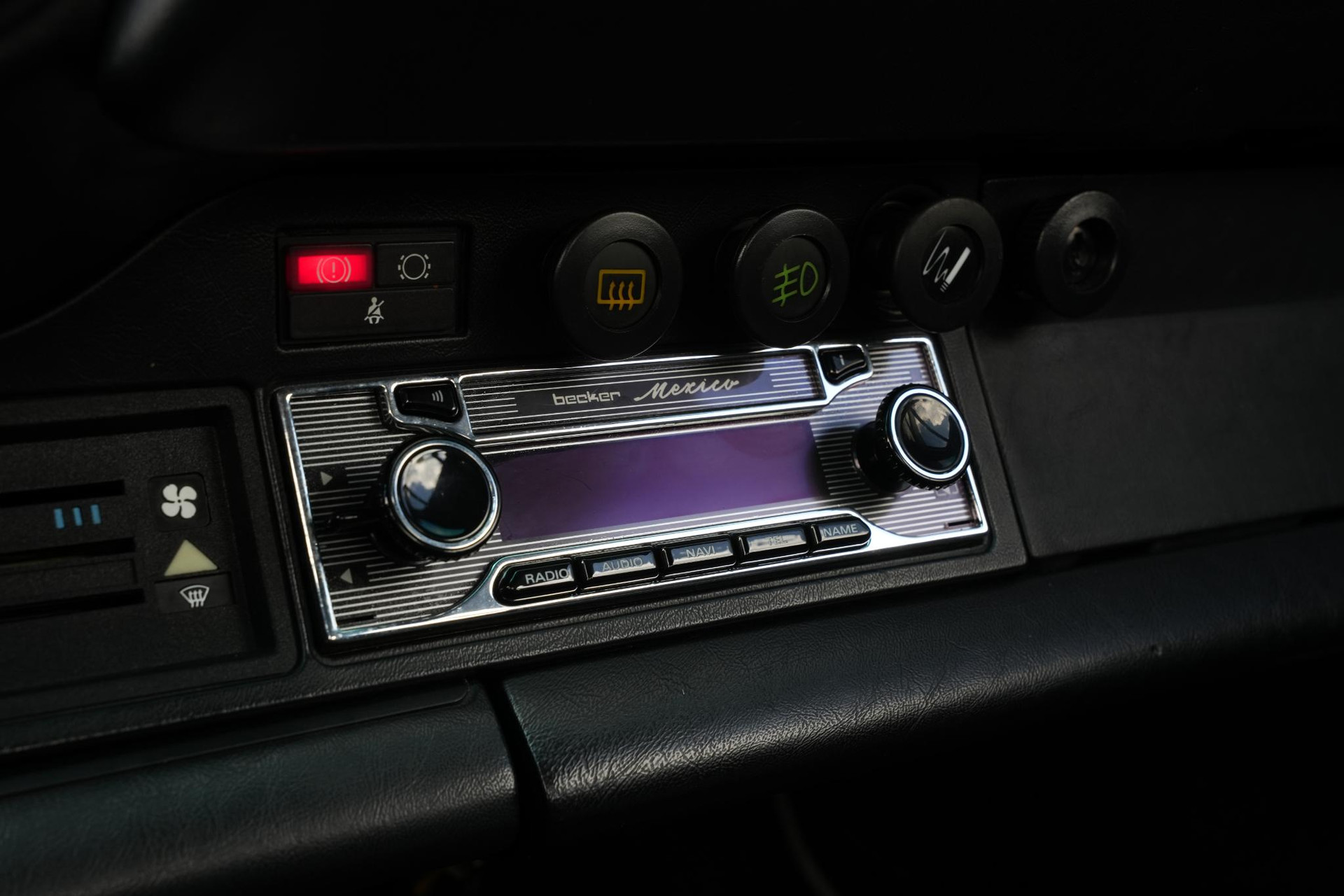 Porsche 911 3.2 Coupé 1983  24