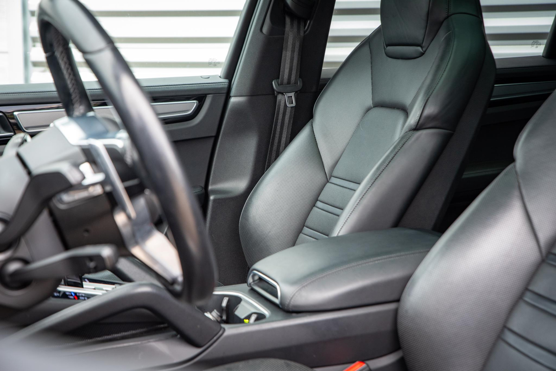 Porsche Cayenne 3.0 E-Hybrid 2018  29