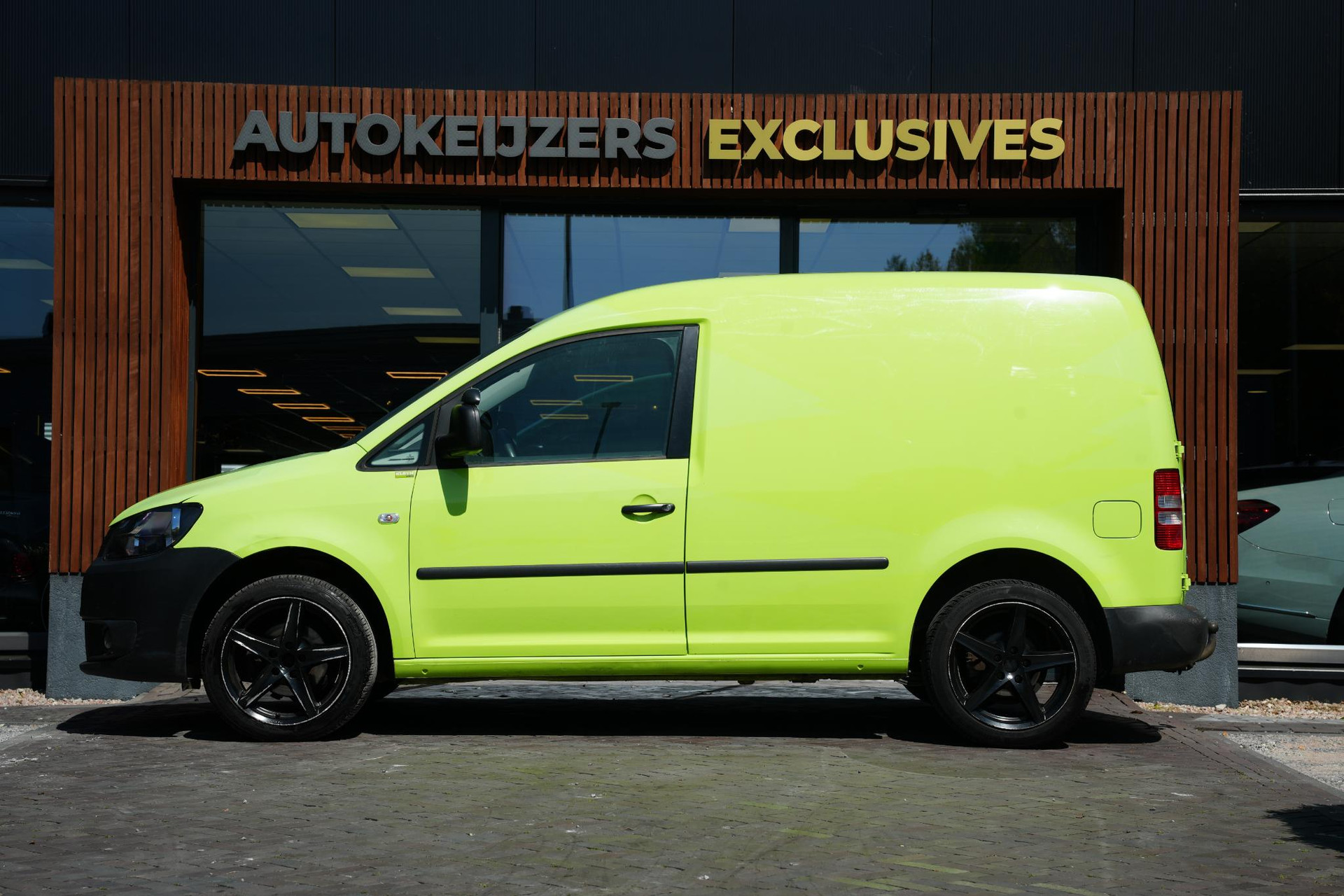 Volkswagen Caddy 1.6 TDI BMT 2014 Flint green (sk 9664) 3