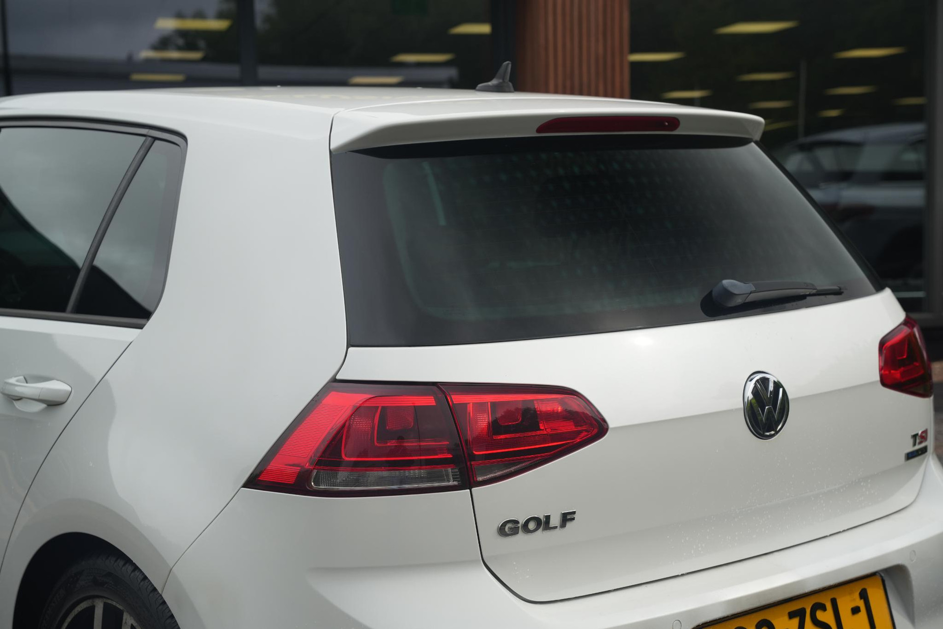 Volkswagen Golf 1.4 TSI ACT Highline 2013 Oryx white pearl 7