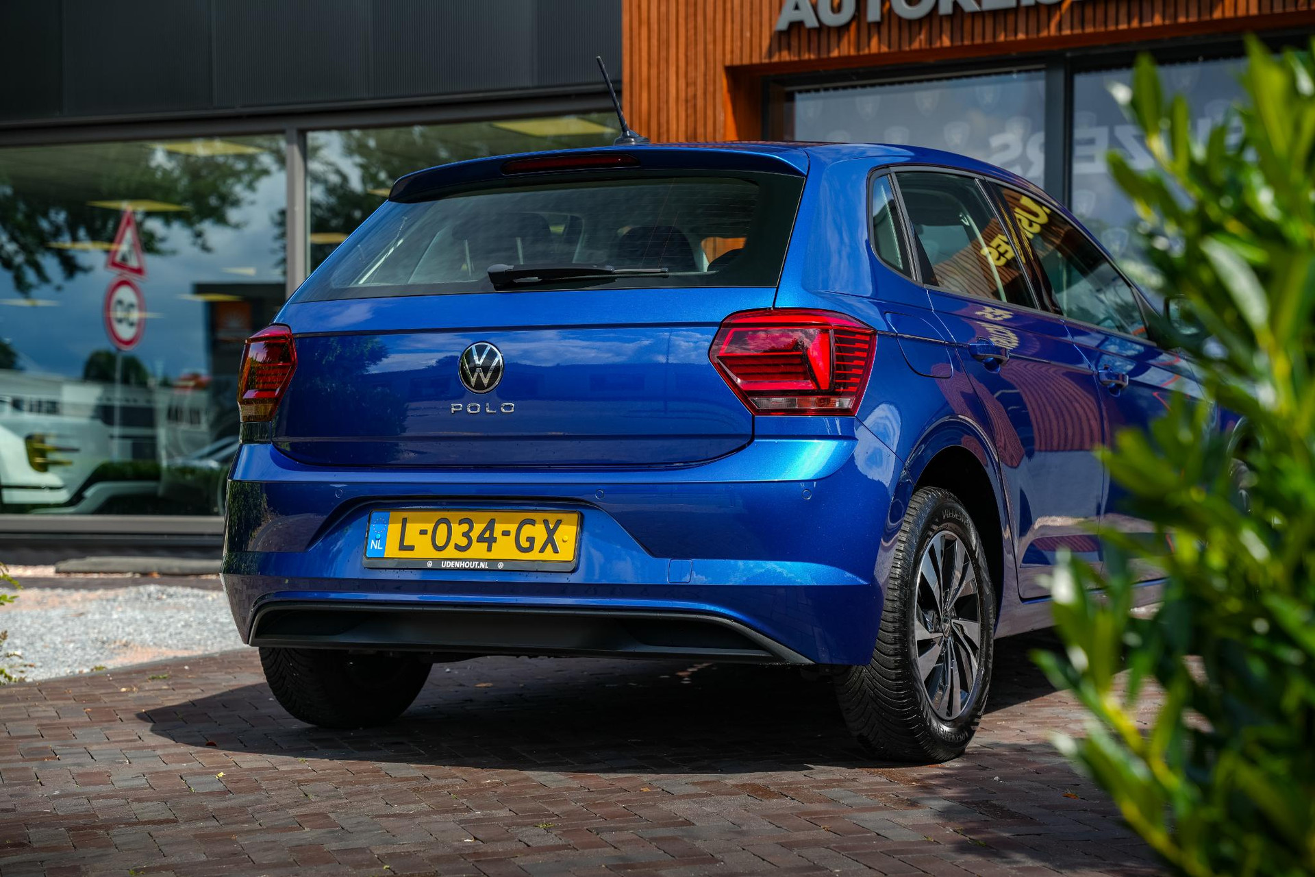 Volkswagen Polo 1.0 TSI Comfortline 2021 Reef blue 11
