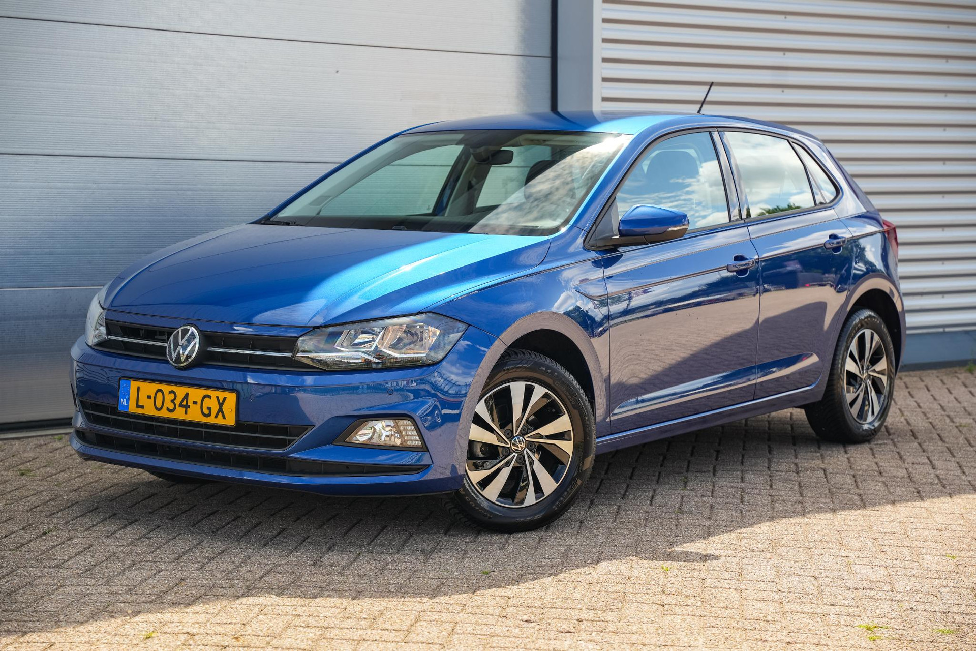 Volkswagen Polo 1.0 TSI Comfortline 2021 Reef blue 26