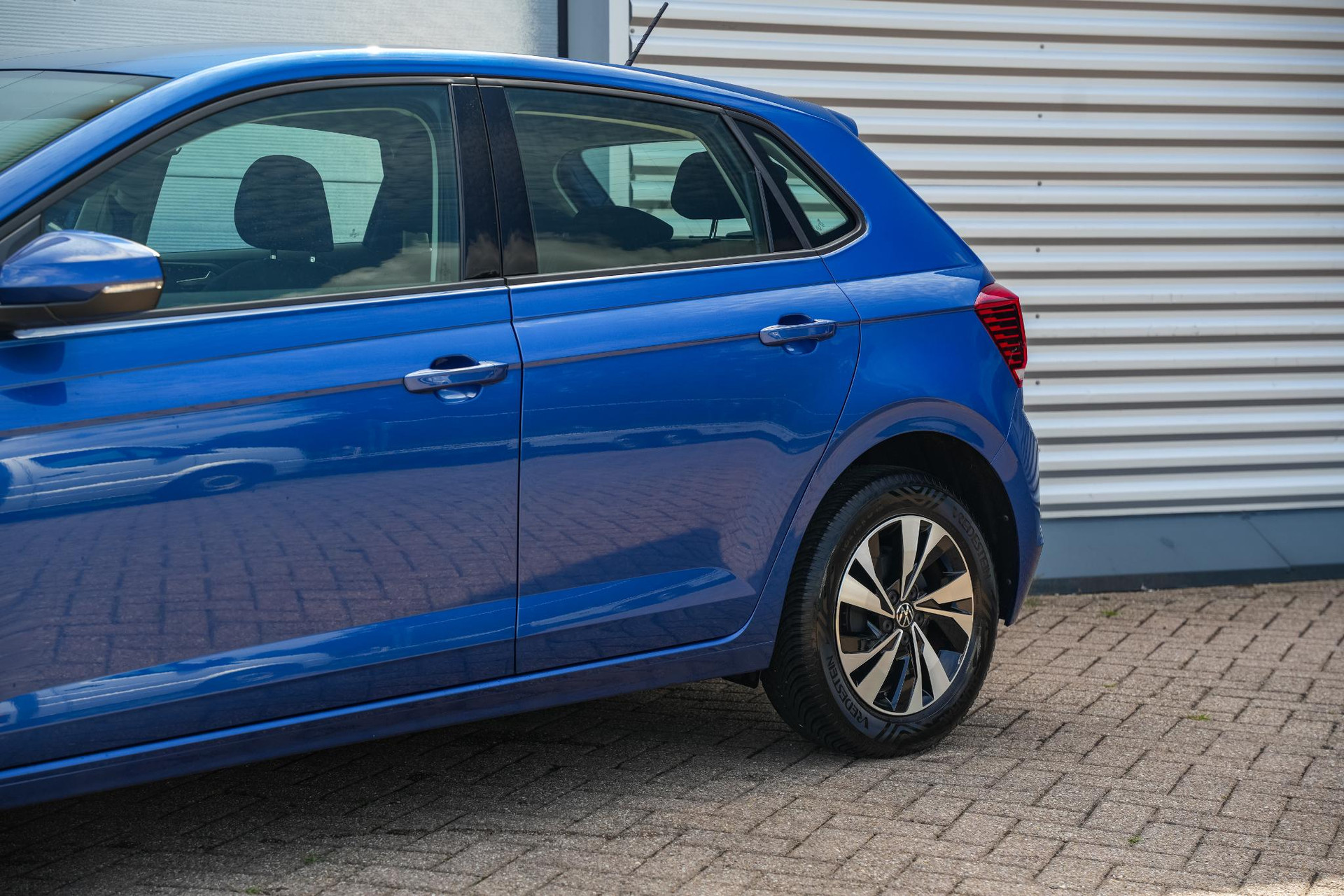 Volkswagen Polo 1.0 TSI Comfortline 2021 Reef blue 28