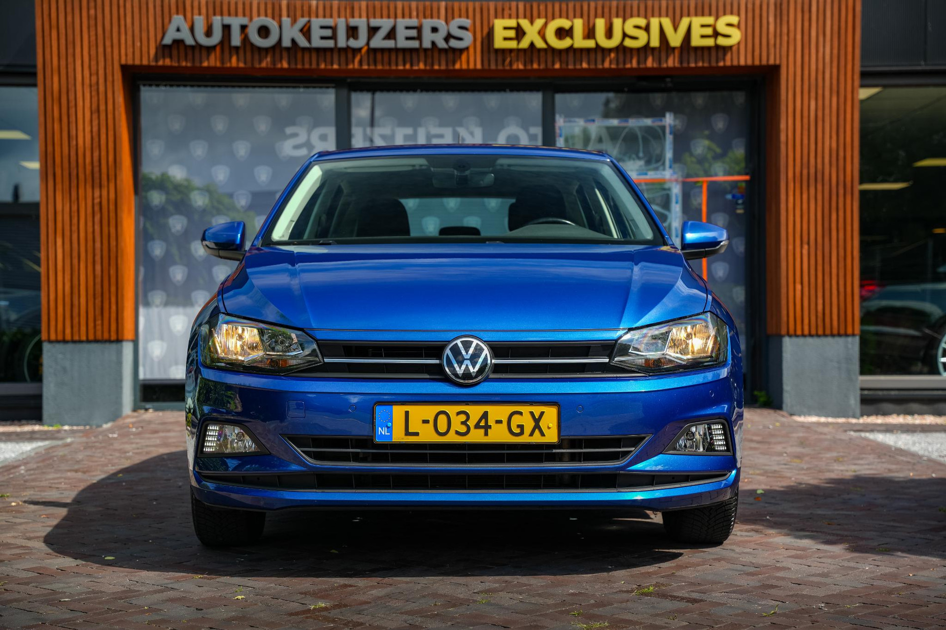 Volkswagen Polo 1.0 TSI Comfortline 2021 Reef blue 3