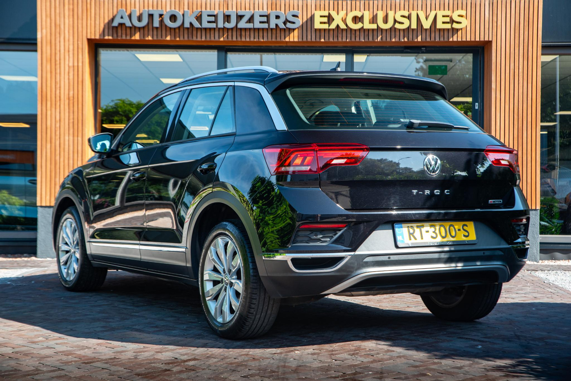 Volkswagen T-Roc 2.0 TSI 4Motion Sport 2018 Deep black pearl 5