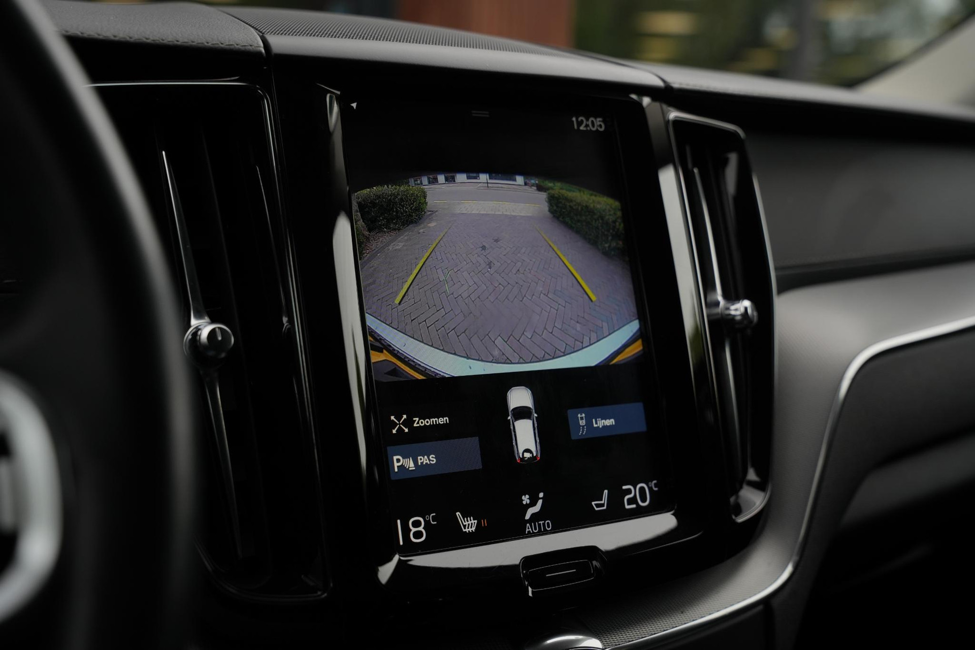 Volvo XC60 2.0 D4 Inscription 2019 OSMIUM GREY (714) 32
