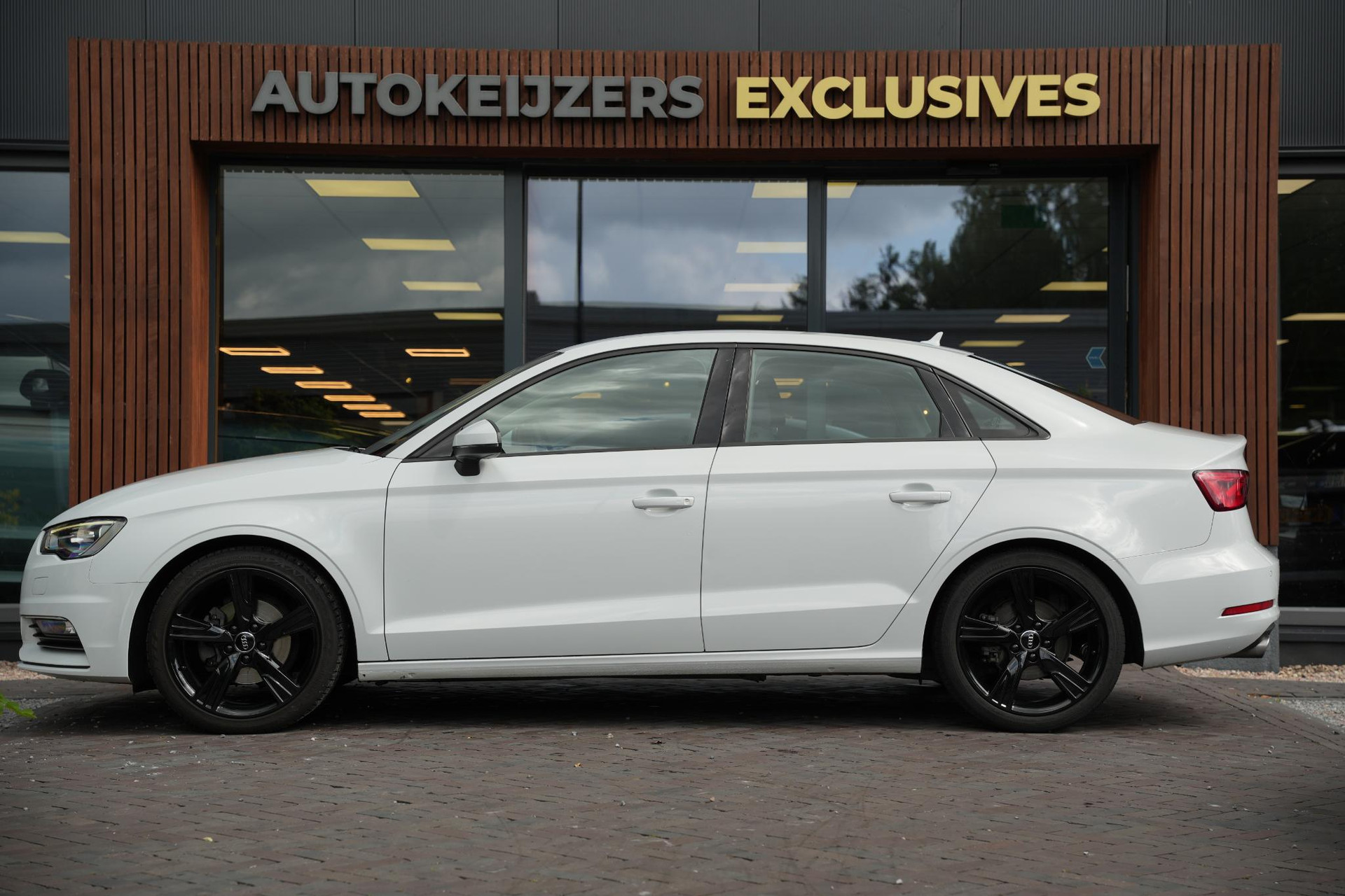 Audi A3 Limousine 1.4 TFSI Ambition Sport Edition 2015 Metallic glacier white (2Y) 7