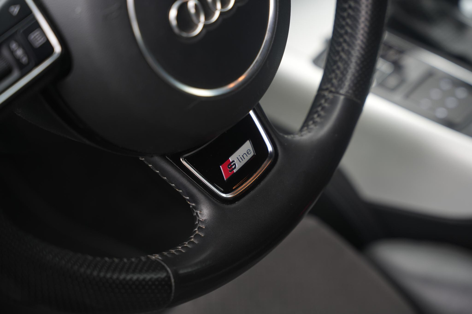 Audi A6 Avant 2.0 TFSI S Edition 2013 Havannazwart metallic 22