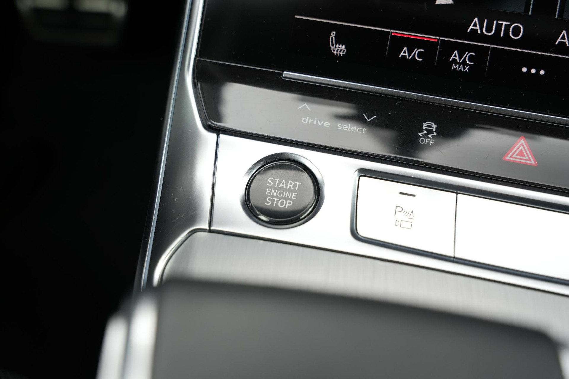 Audi A6 Limousine 50 TFSI e quattro S edition 2023 Daytonagrijs pareleffect 23