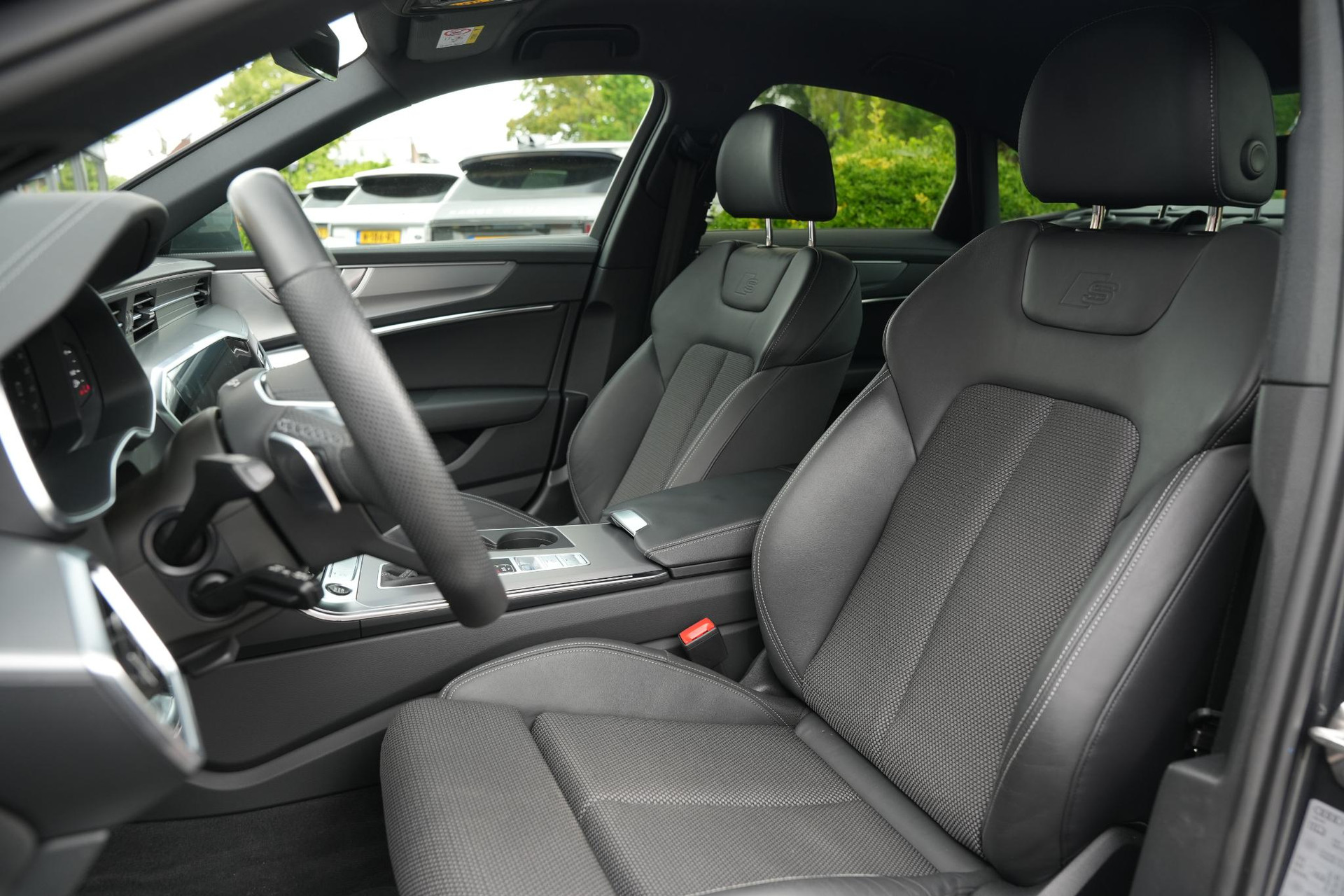 Audi A6 Limousine 50 TFSI e quattro S edition 2023 Daytonagrijs pareleffect 4