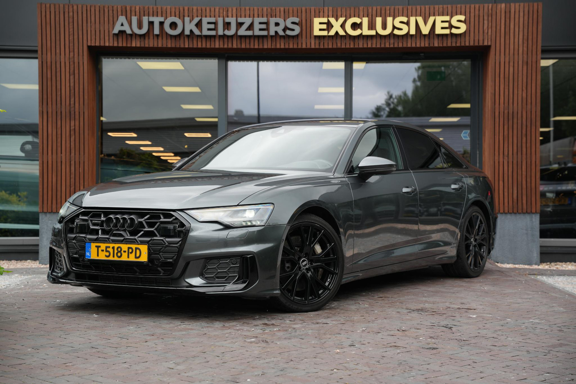 Audi A6 Limousine 50 TFSI e quattro S edition 2023 Daytonagrijs pareleffect 5
