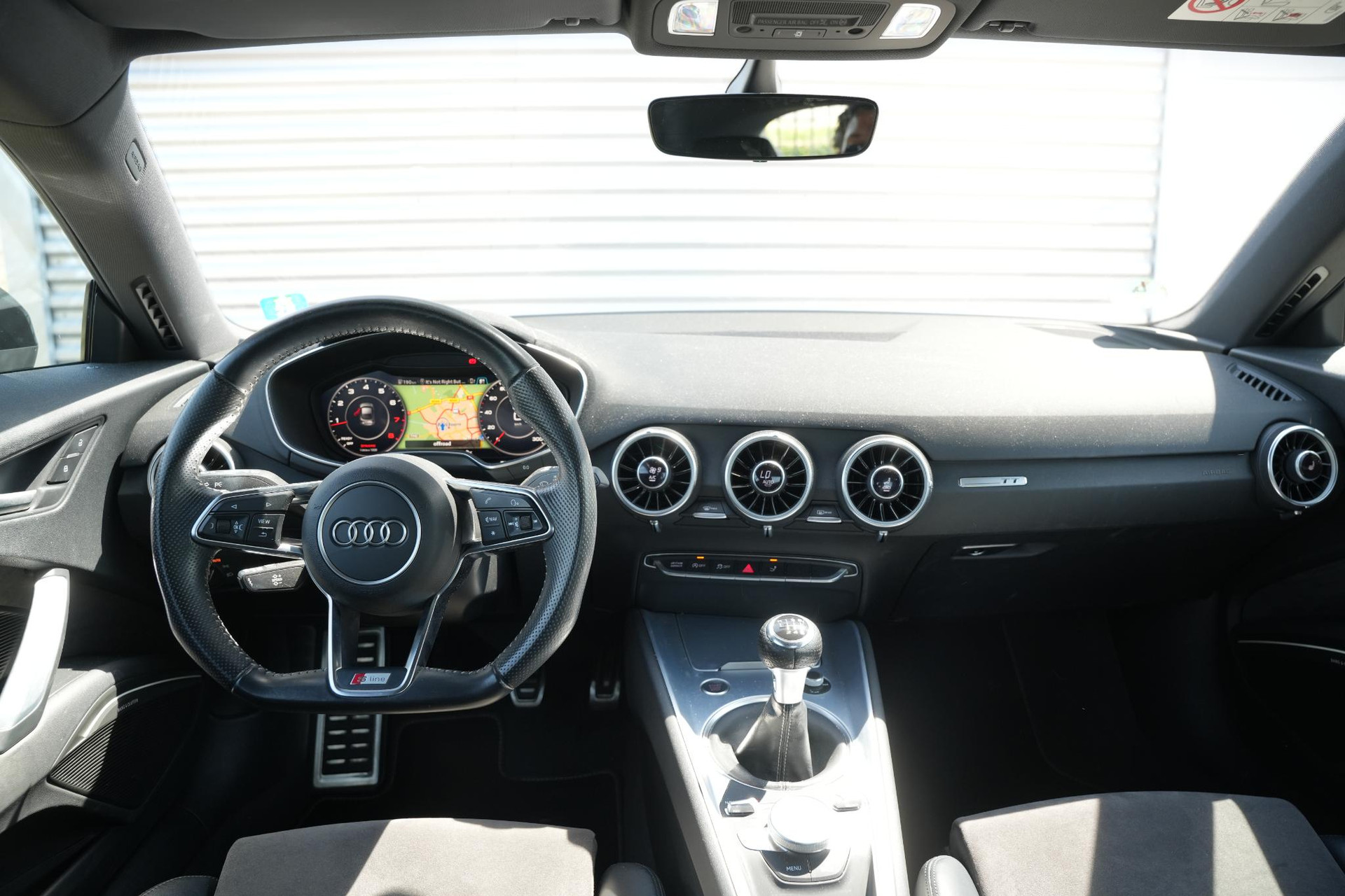 Audi TT 1.8 TFSI Pro Line S 2016 Mythoszwart metallic 2
