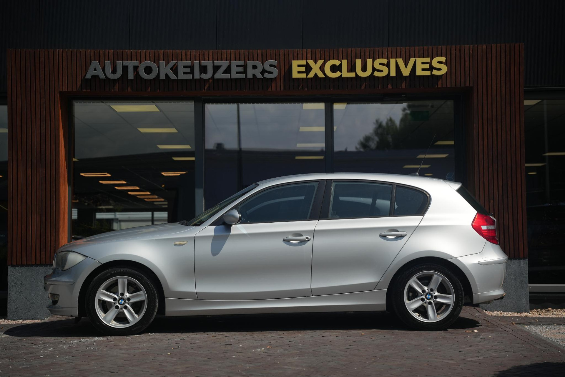 BMW 1-serie 116i 2008 TITANSILBER METALLIC (354) 4