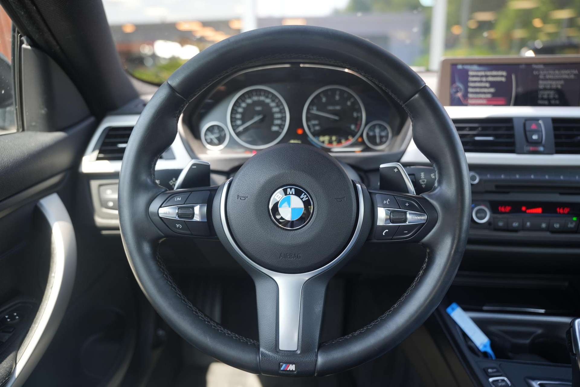 BMW 4 Serie Coupé 420d Executive 2016 Midnight blue metallic 14