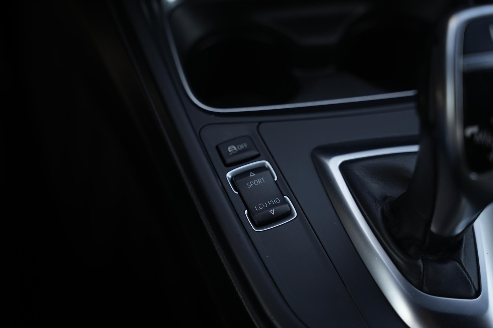 BMW 4 Serie Coupé 420d Executive 2016 Midnight blue metallic 19