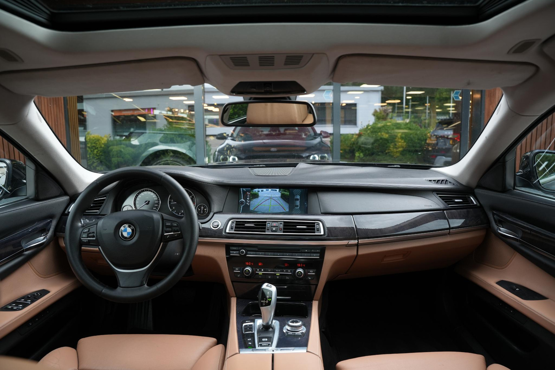 BMW 7 Serie 730d High Executive 2009 BLACK SAPPHIRE METALLIC (475) 2