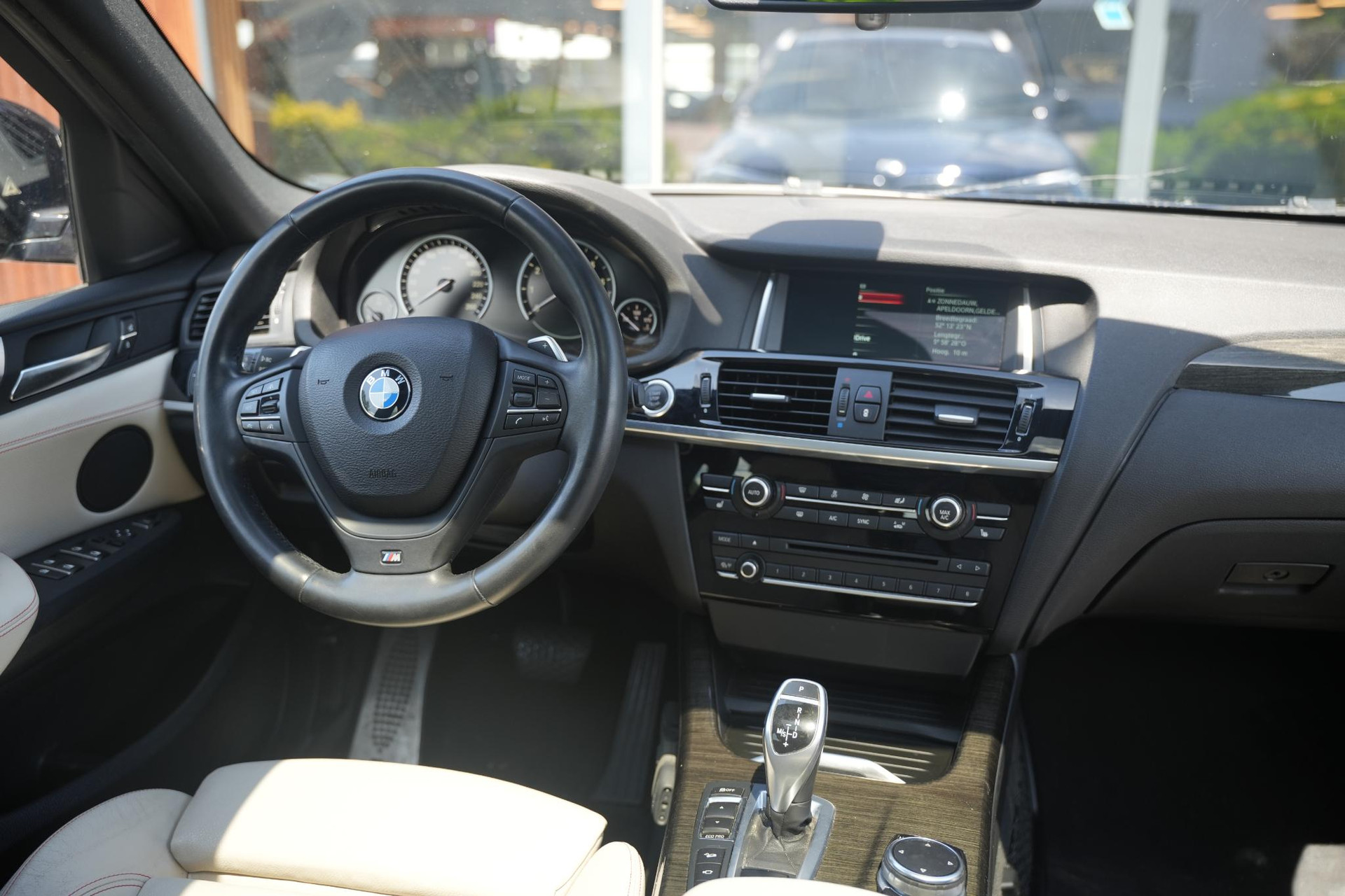 BMW X4 xDrive35i High Executive 2015 Carbonschwarz metallic 13