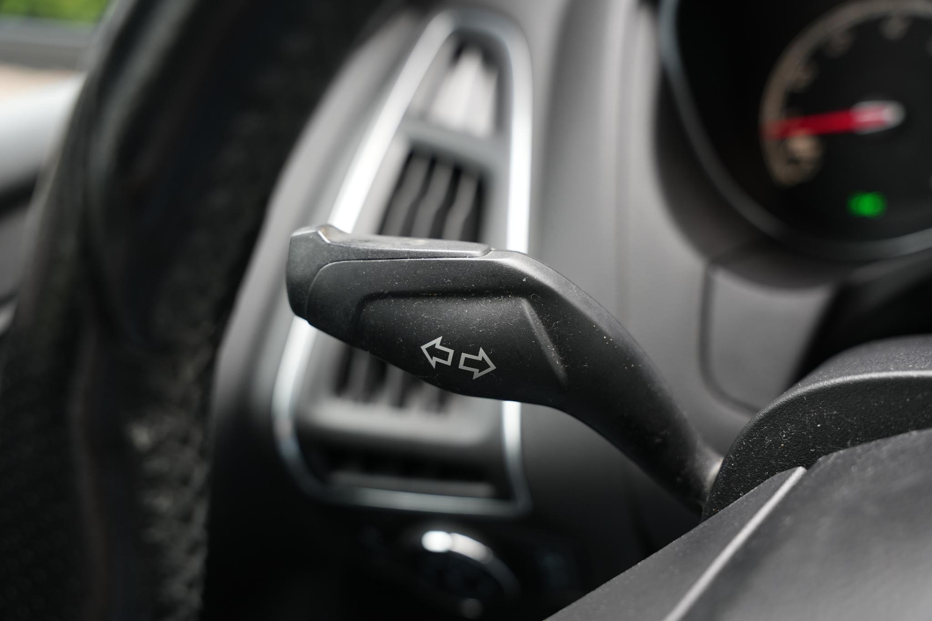 Ford Focus 2.0 EcoBoost ST-2 2012  27
