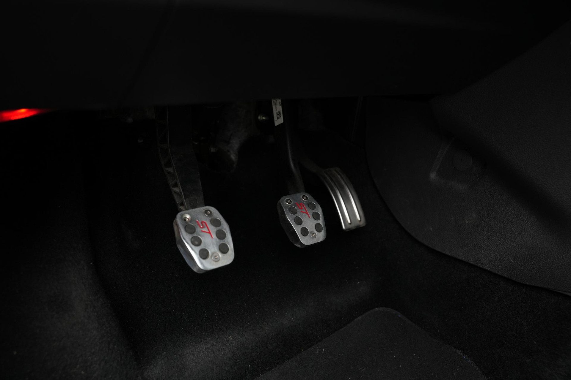 Ford Focus 2.0 EcoBoost ST-2 2012  32