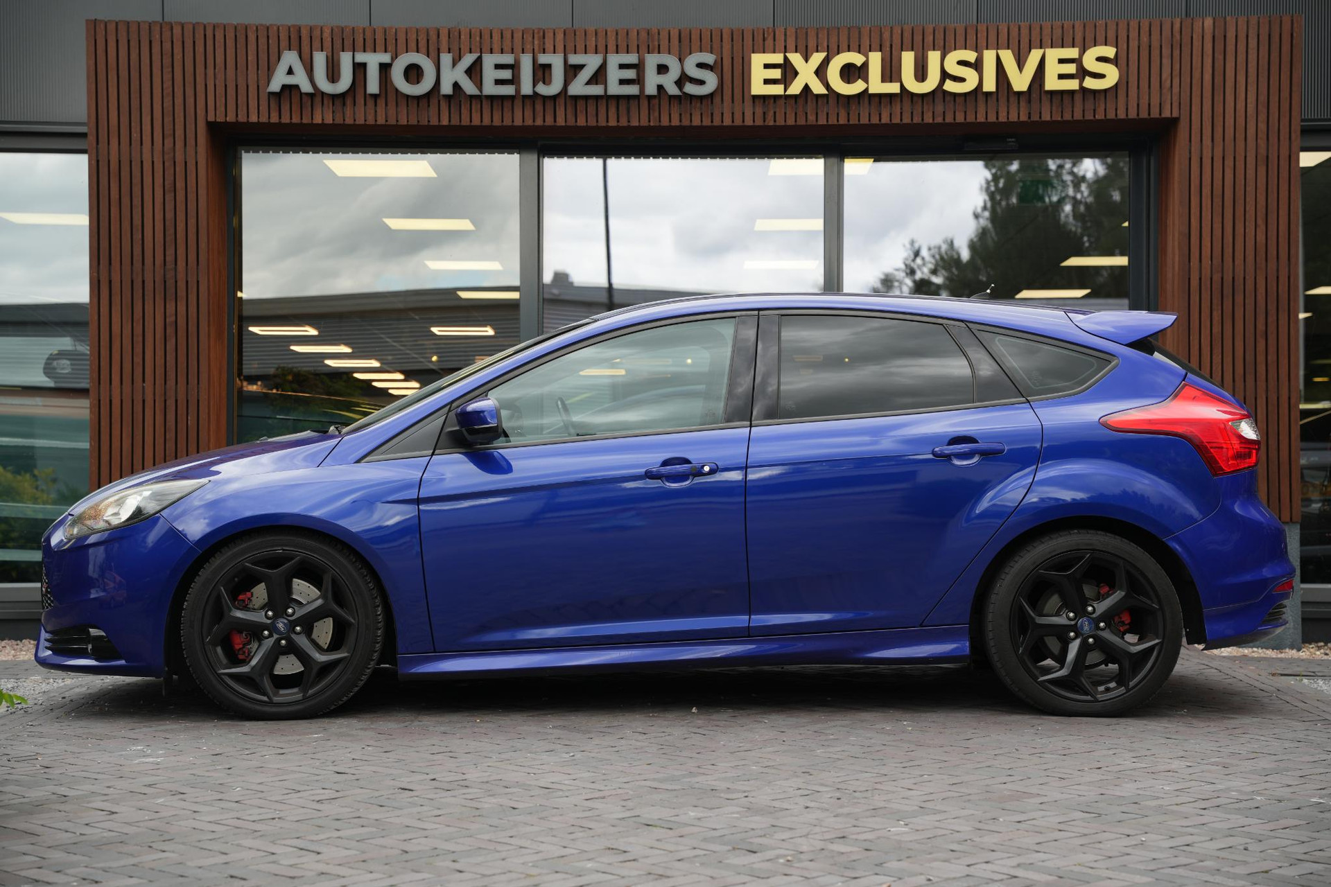 Ford Focus 2.0 EcoBoost ST-2 2012  7