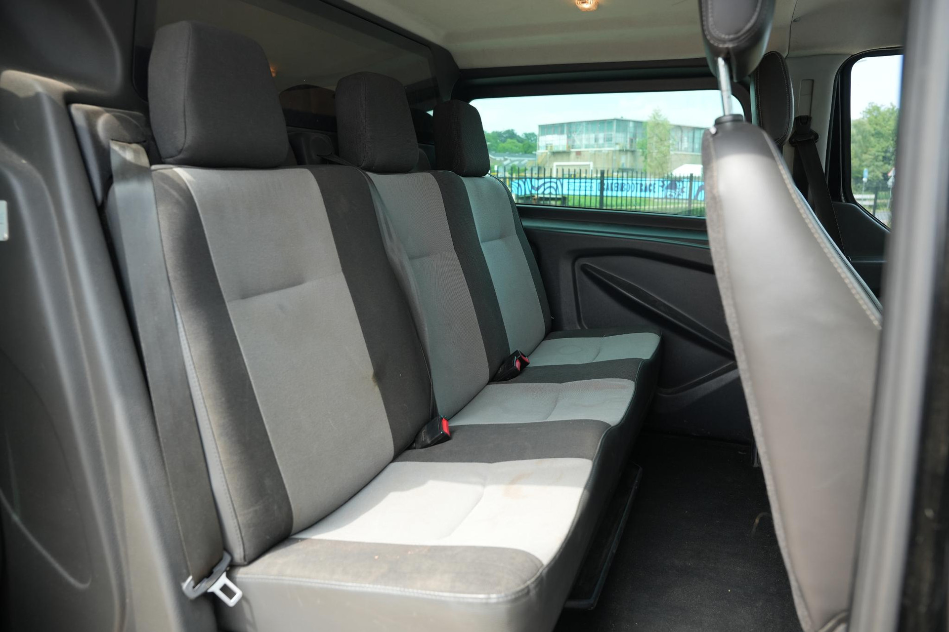 Ford Transit Custom 290 2.2 TDCI L2H1 Limited DC 2013  6