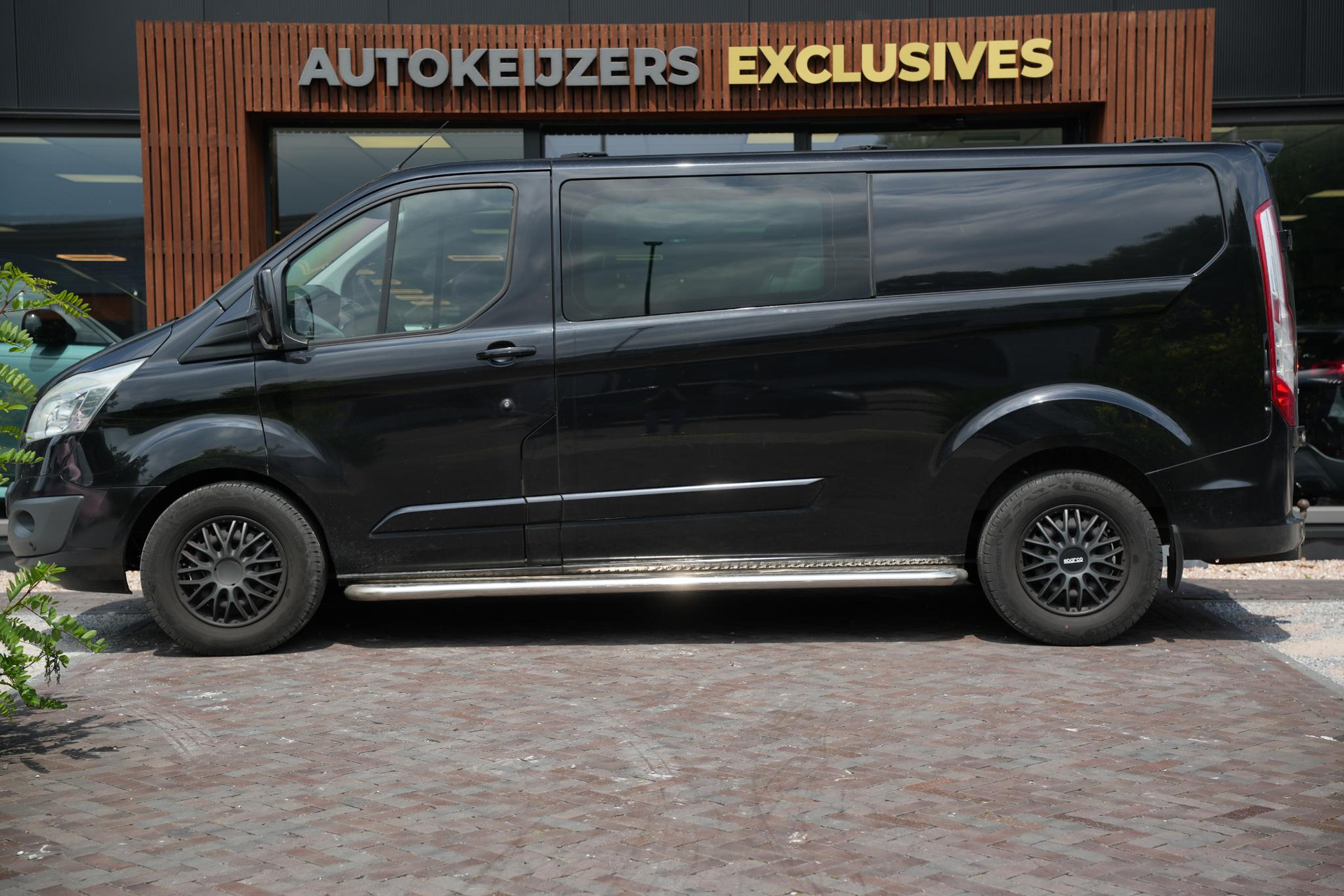 Ford Transit Custom 290 2.2 TDCI L2H1 Limited DC 2013  7