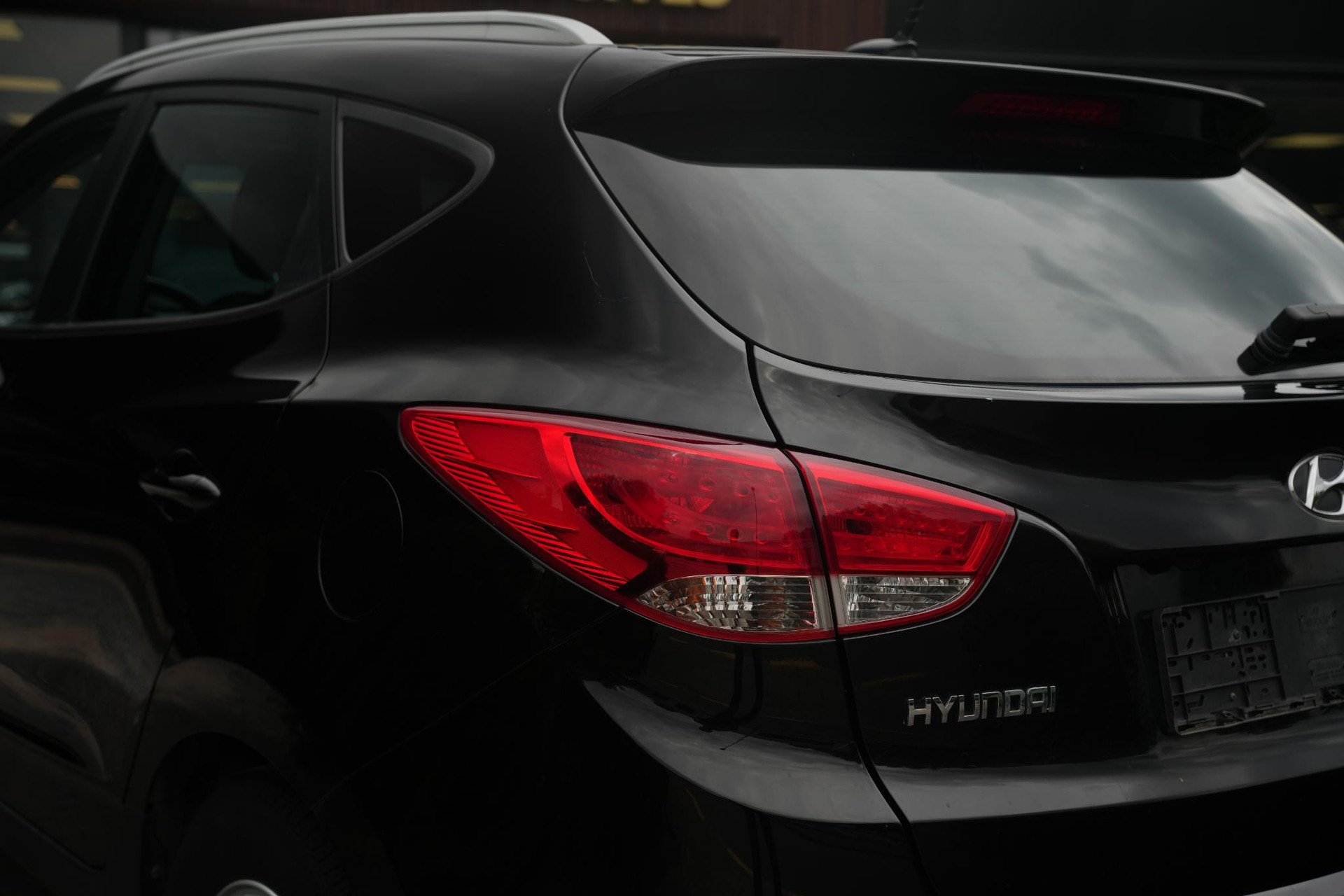 Hyundai ix35 2.0i i-Catcher 2012 Phantom Black Pearl (PAE) 10