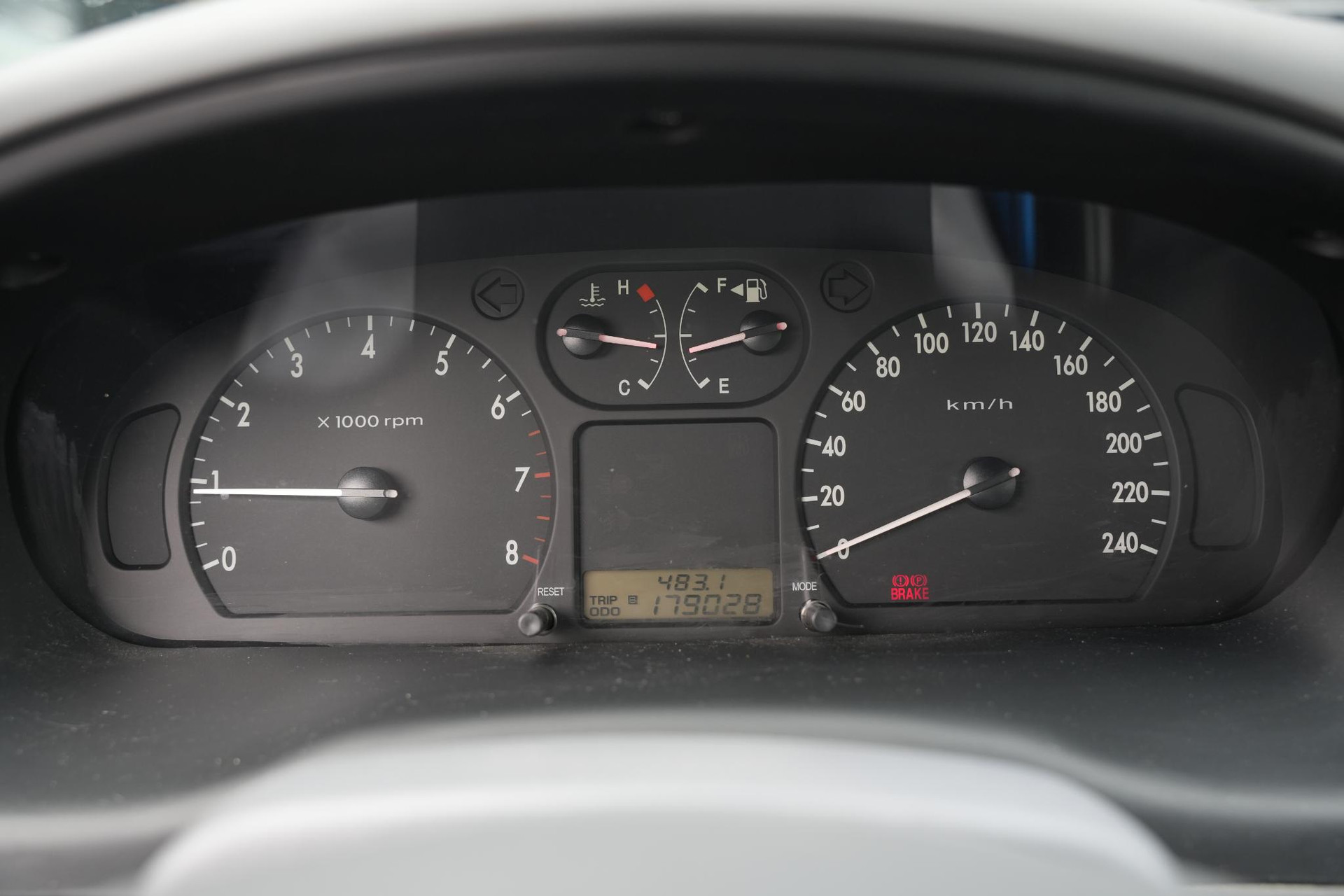 Kia Magentis 2.0 X-treme 2005 Imperial Blue Metallic/Imperial Blue Mica (1C) 10