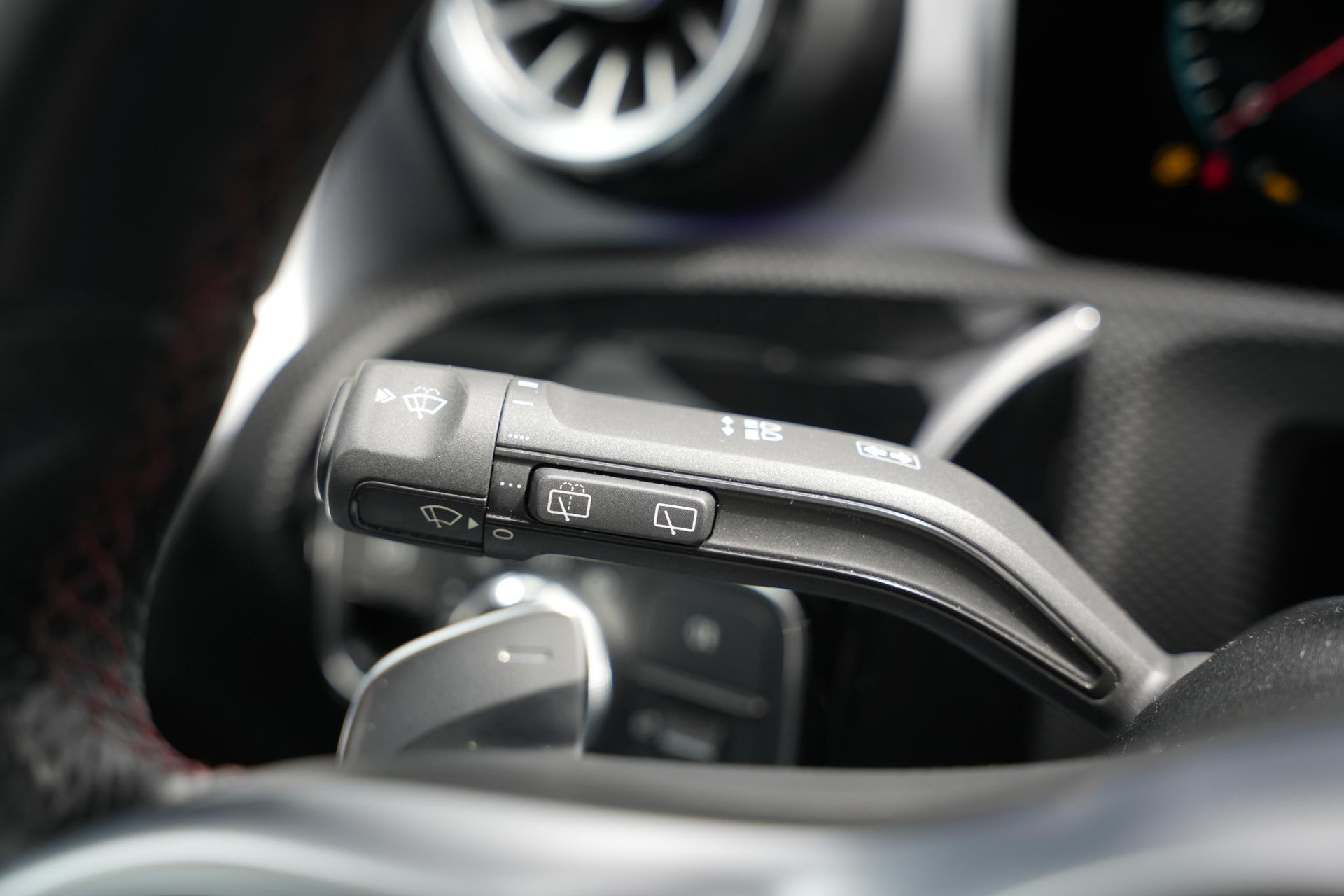 Mercedes-Benz A-Klasse 220 Premium Plus 2019  19