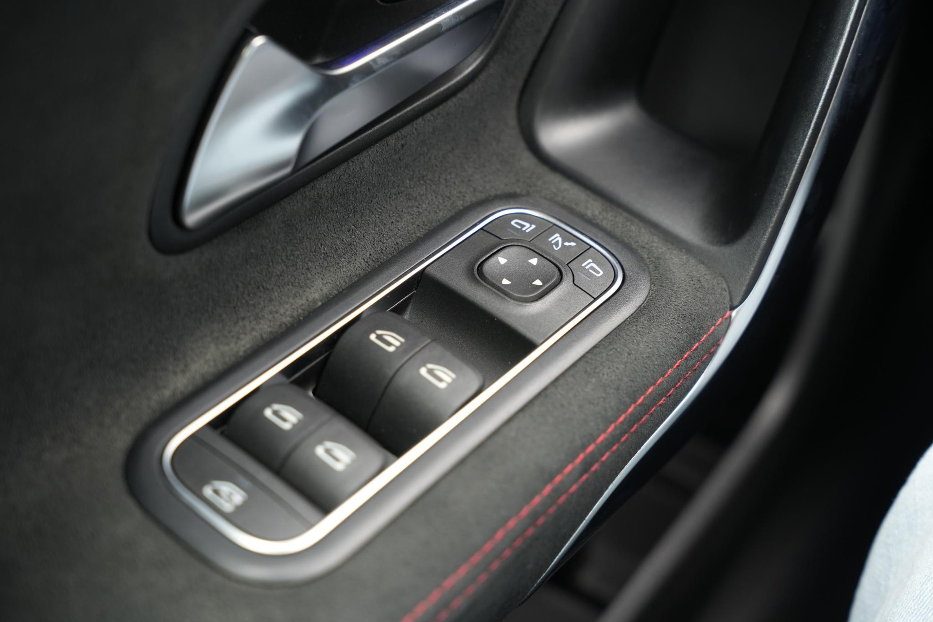 Mercedes-Benz A-Klasse 220 Premium Plus 2019  29