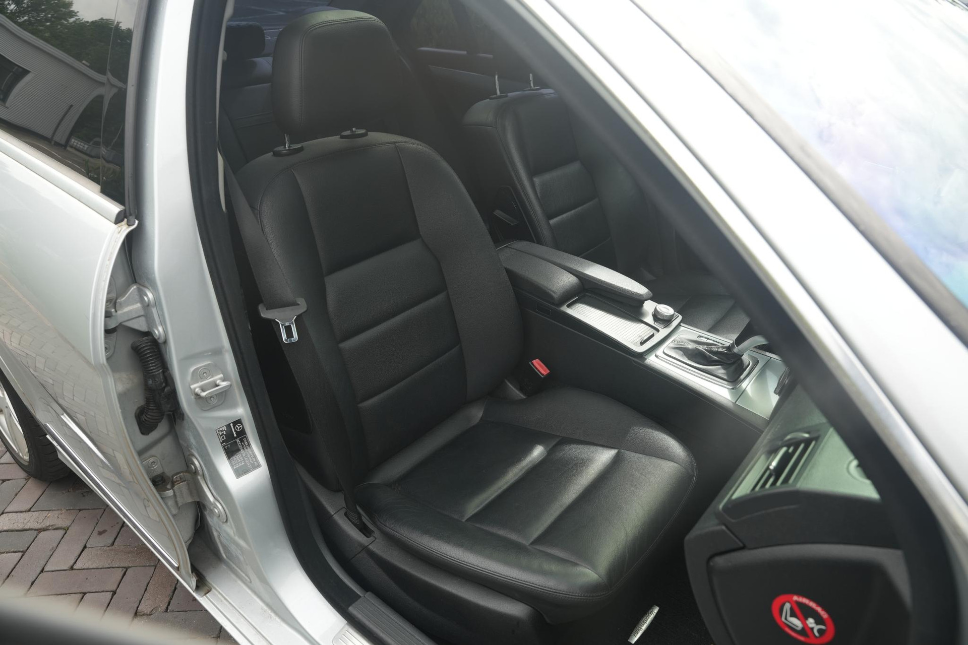 Mercedes-Benz C-Klasse 350 Avantgarde 2009 IRIDIUM SILVER - METALLIC FINISH (775U) 18