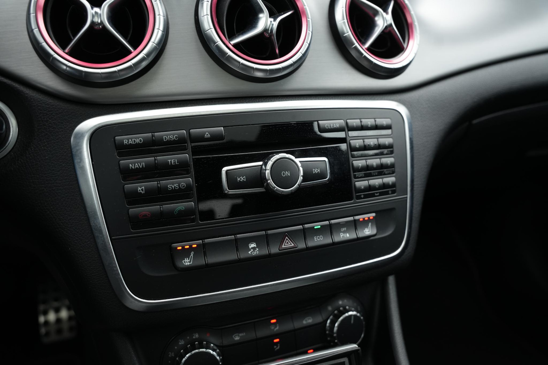 Mercedes-Benz CLA-Klasse AMG 45 4MATIC 2014 MOUNTAIN GRAY - METALLICH FINISH (787U) 25