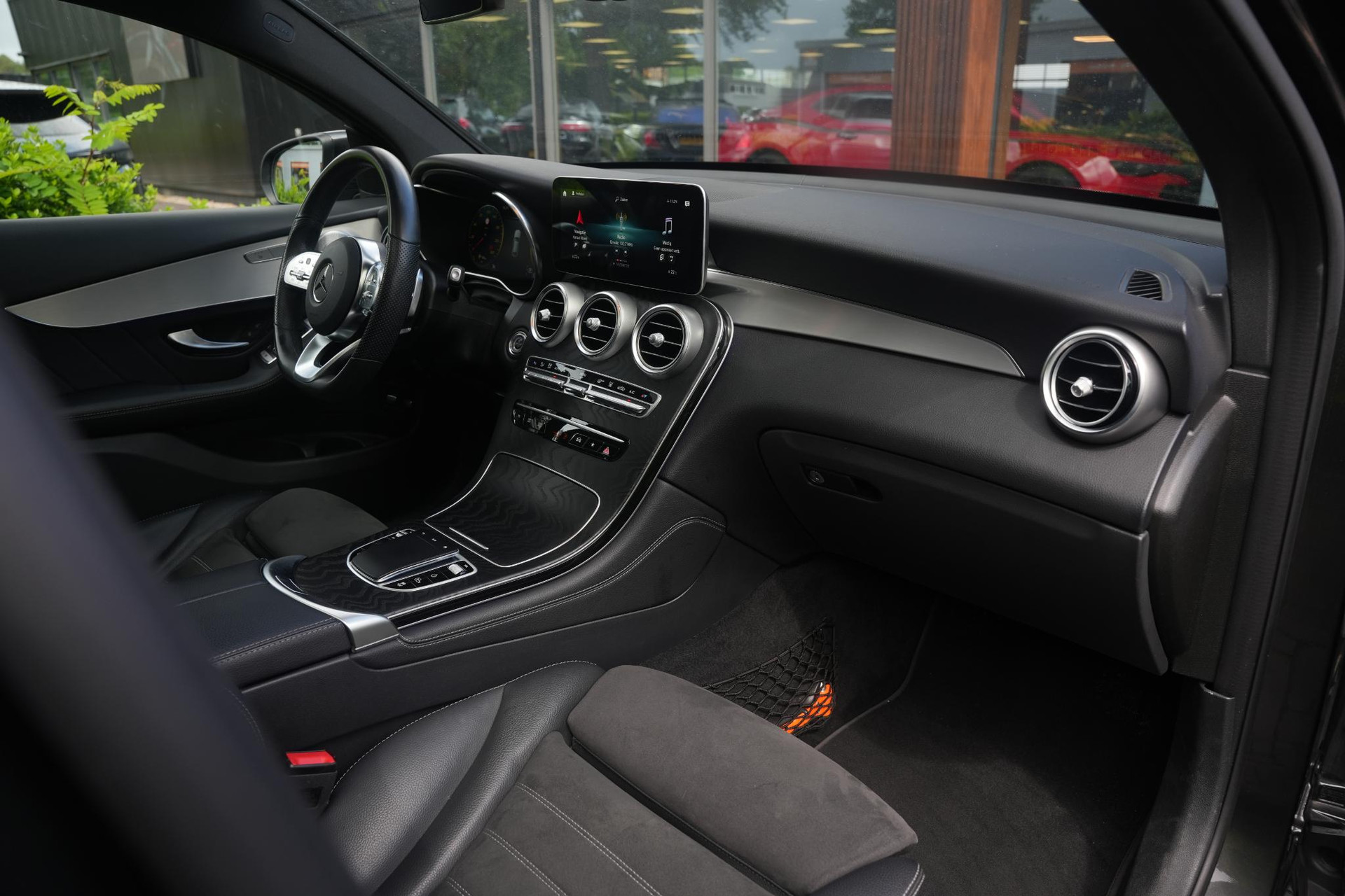 Mercedes-Benz GLC 200 4MATIC Advantage 2020  10