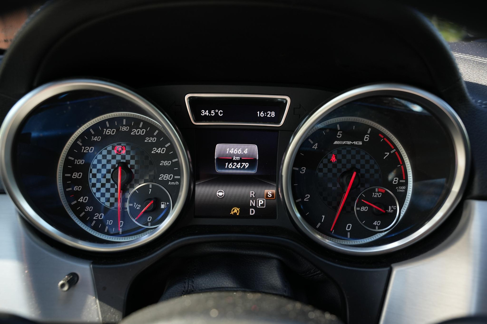 Mercedes-Benz GLE Coupé AMG 43 4MATIC 2018 CAVANSITE BLUE METALLIC FINISH (890U) 10