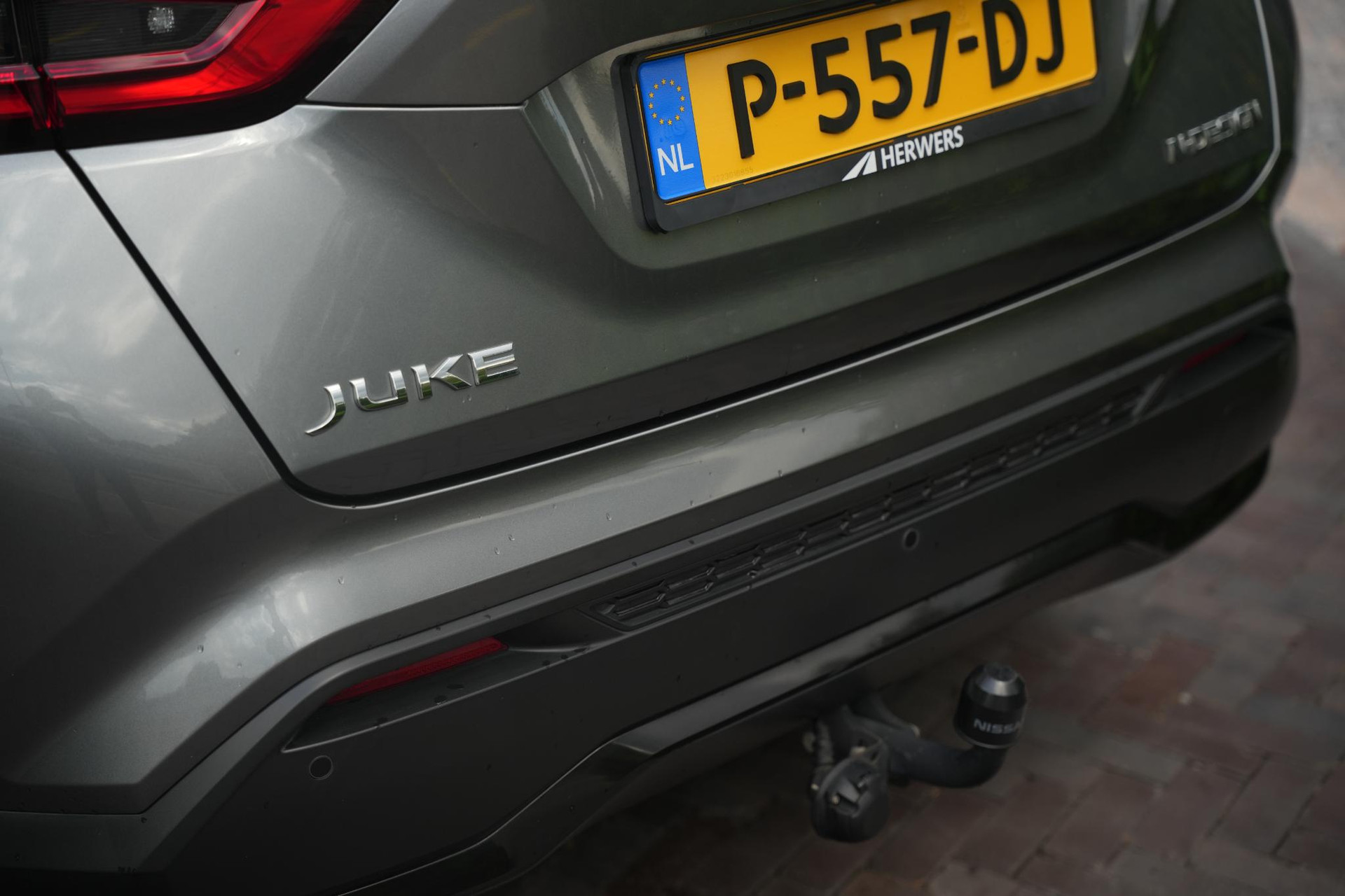 Nissan Juke 1.0 DIG-T N-Design 2022 Two-tone(dark grey & black) 13