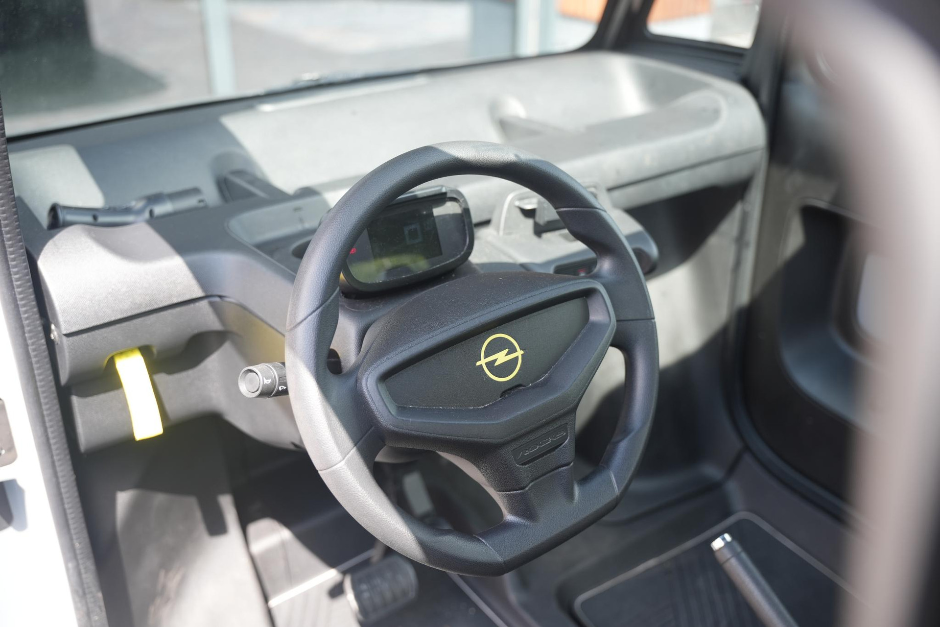 Opel  Rocks-E Kargo 2023  2