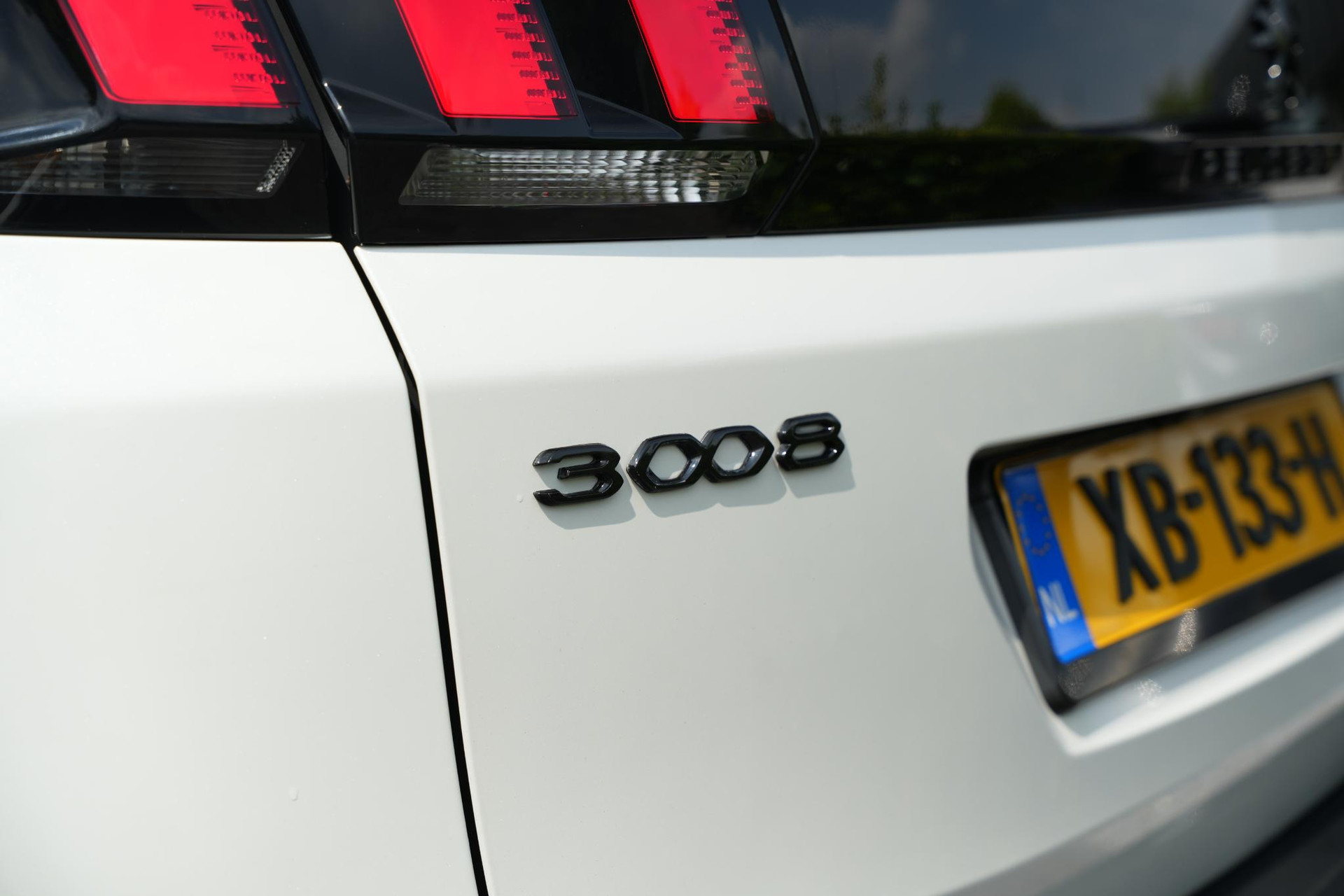 Peugeot 3008 1.2 PureTech GT Line 2018 Blanc nacré 16