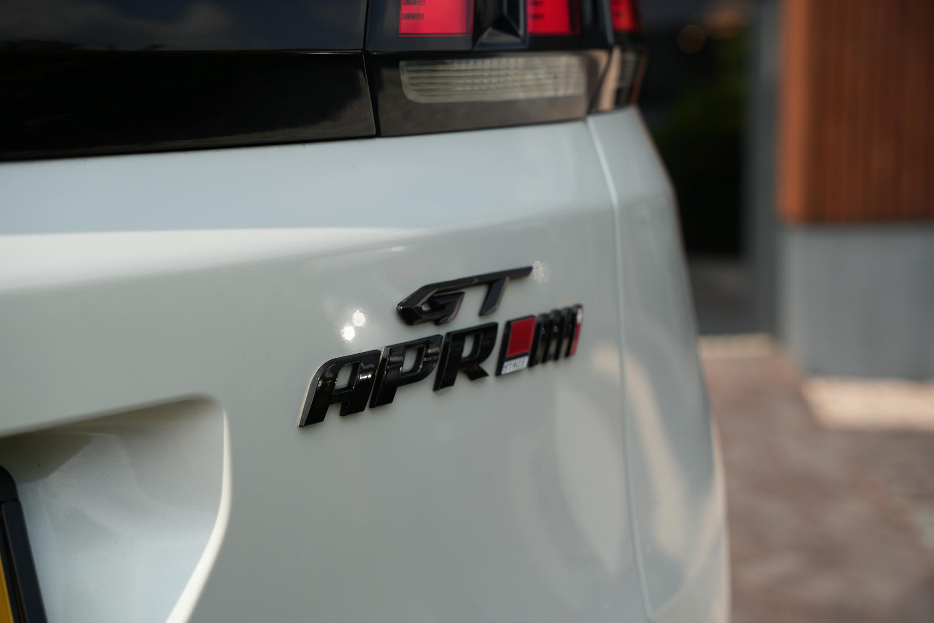 Peugeot 3008 1.2 PureTech GT Line 2018 Blanc nacré 18